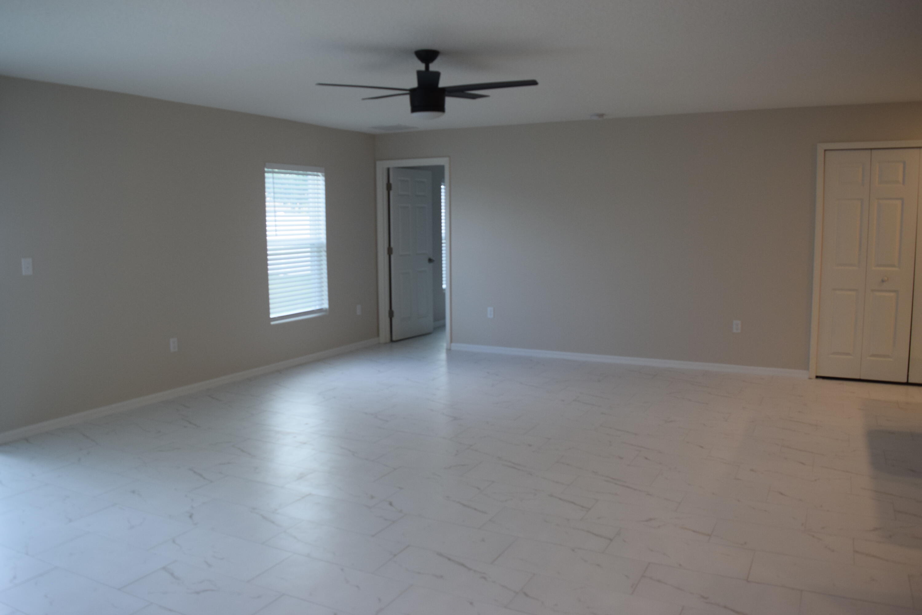 3949 SW Savona Boulevard