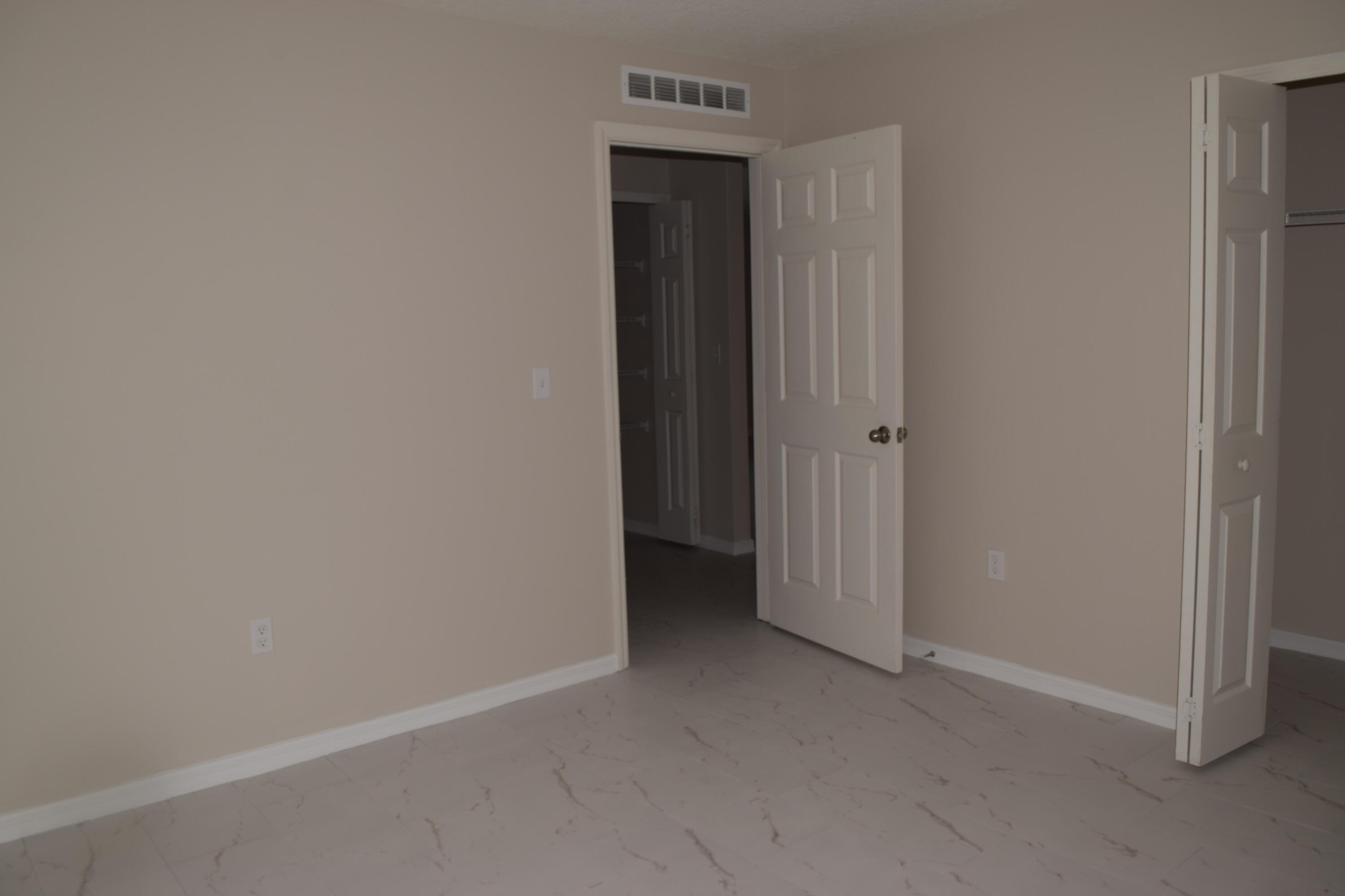 3949 SW Savona Boulevard