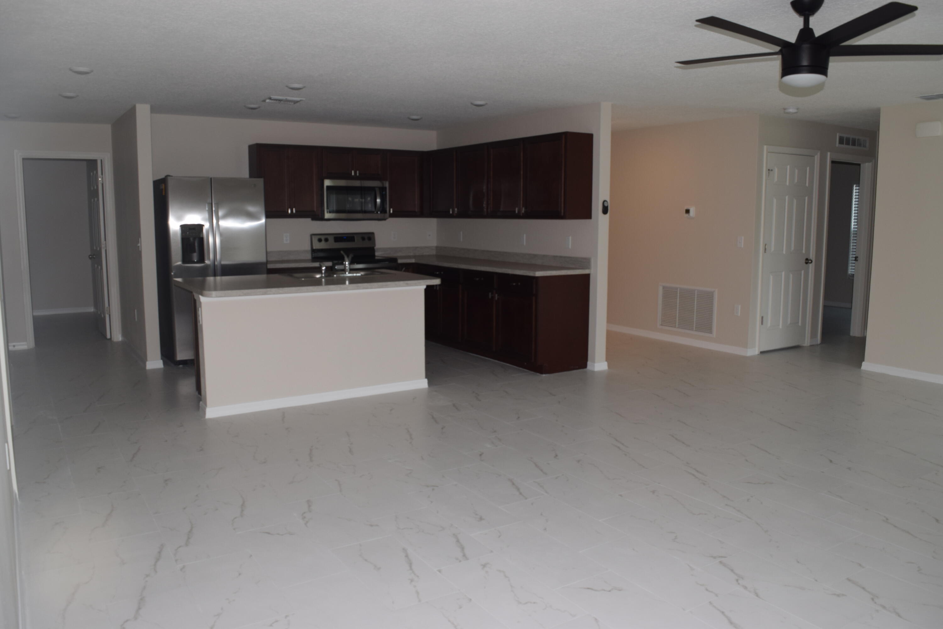 3949 SW Savona Boulevard