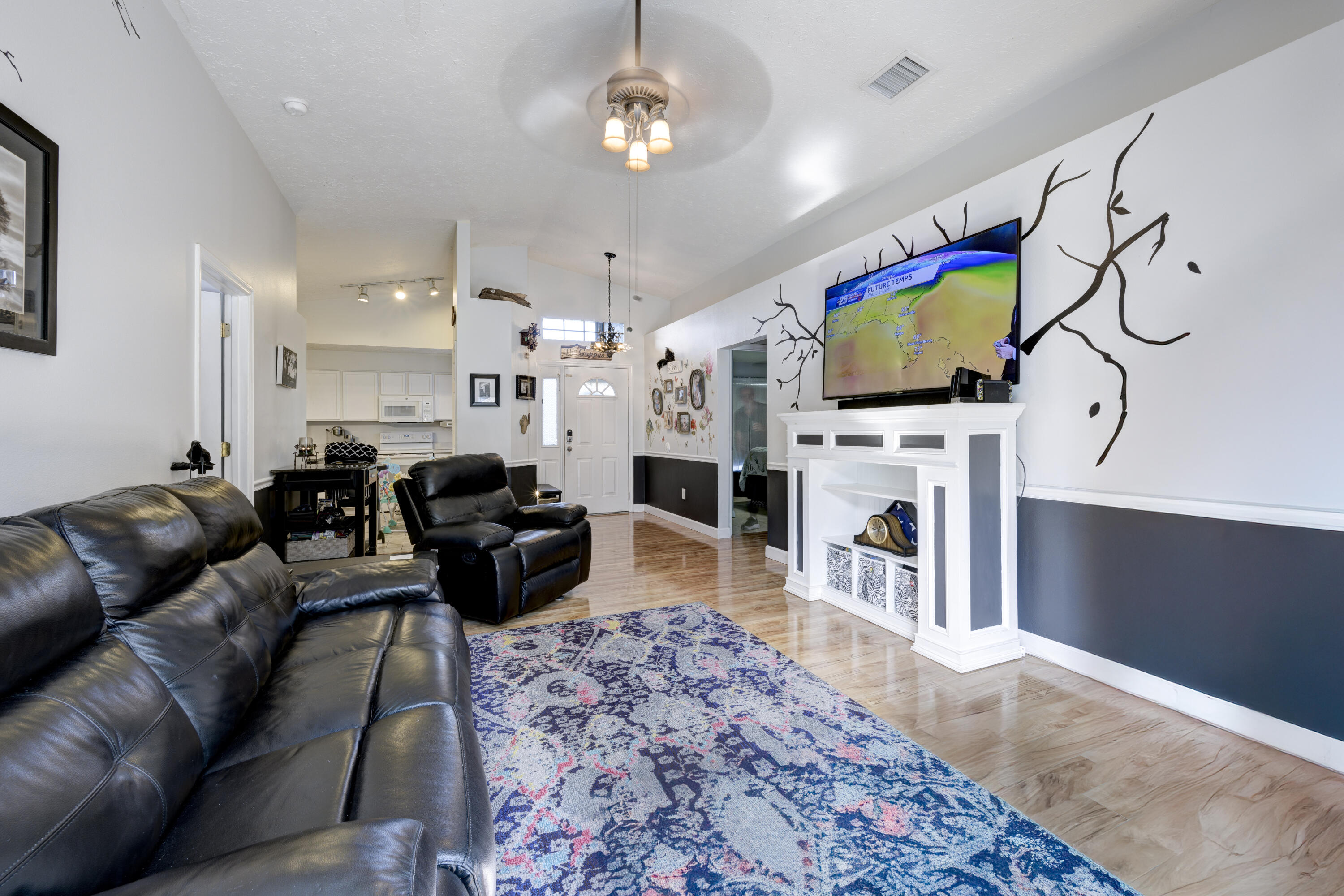 2990 SE Cypress Street