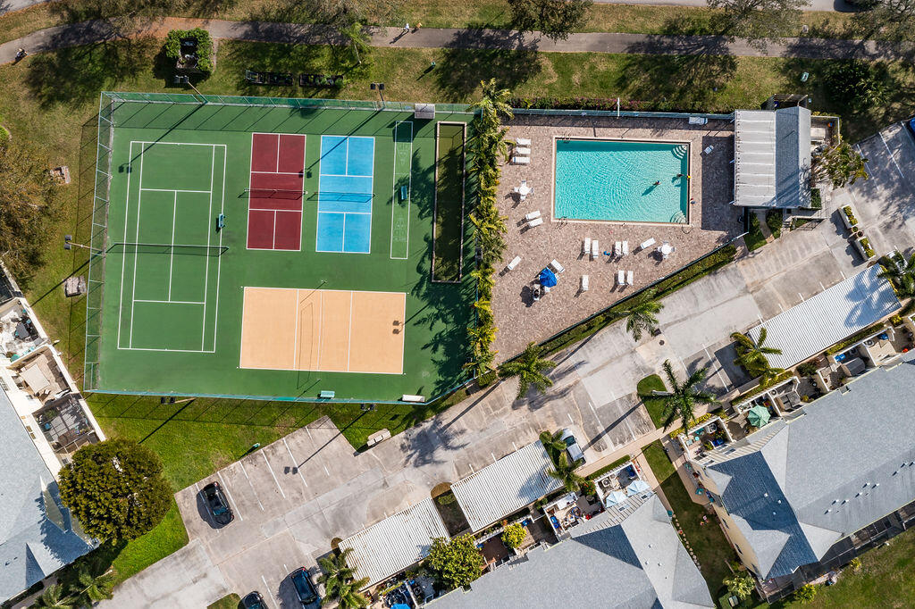 6270 Riverwalk Lane 5