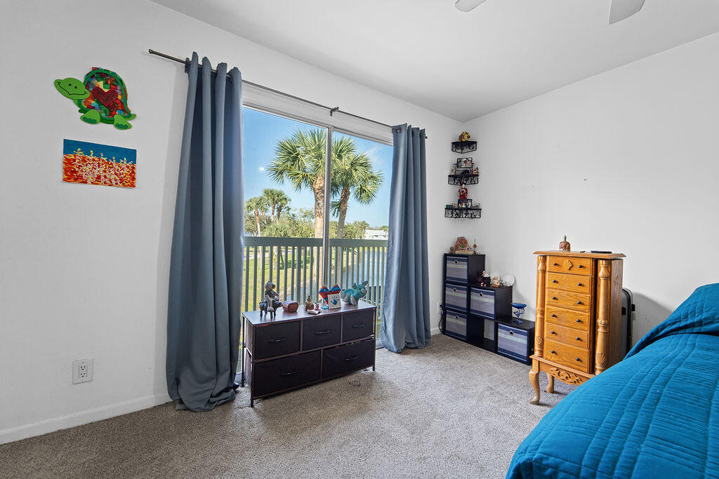 6270 Riverwalk Lane 5