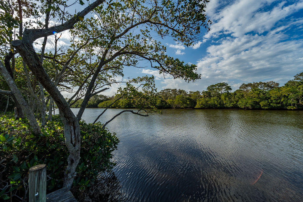 6270 Riverwalk Lane 5