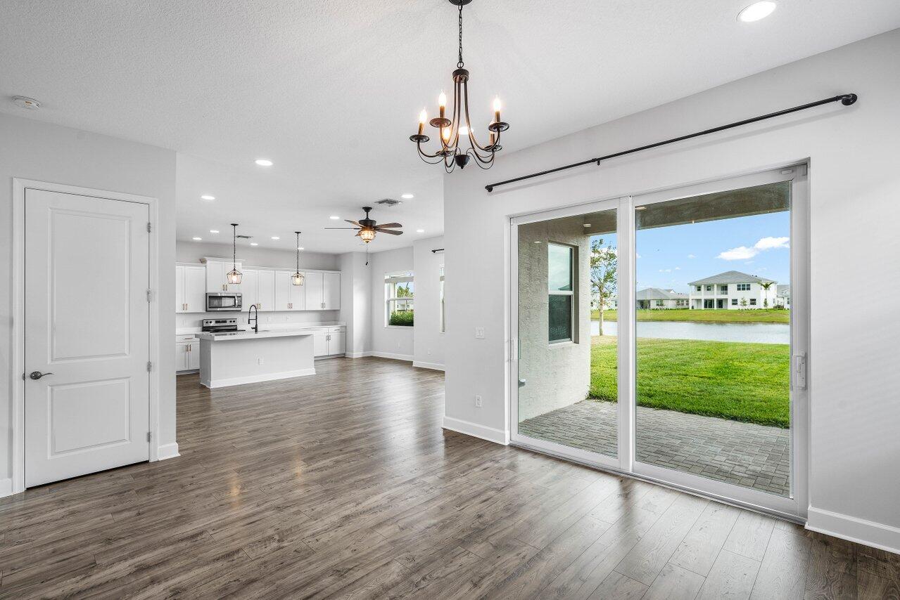 15262 Goldfinch Circle