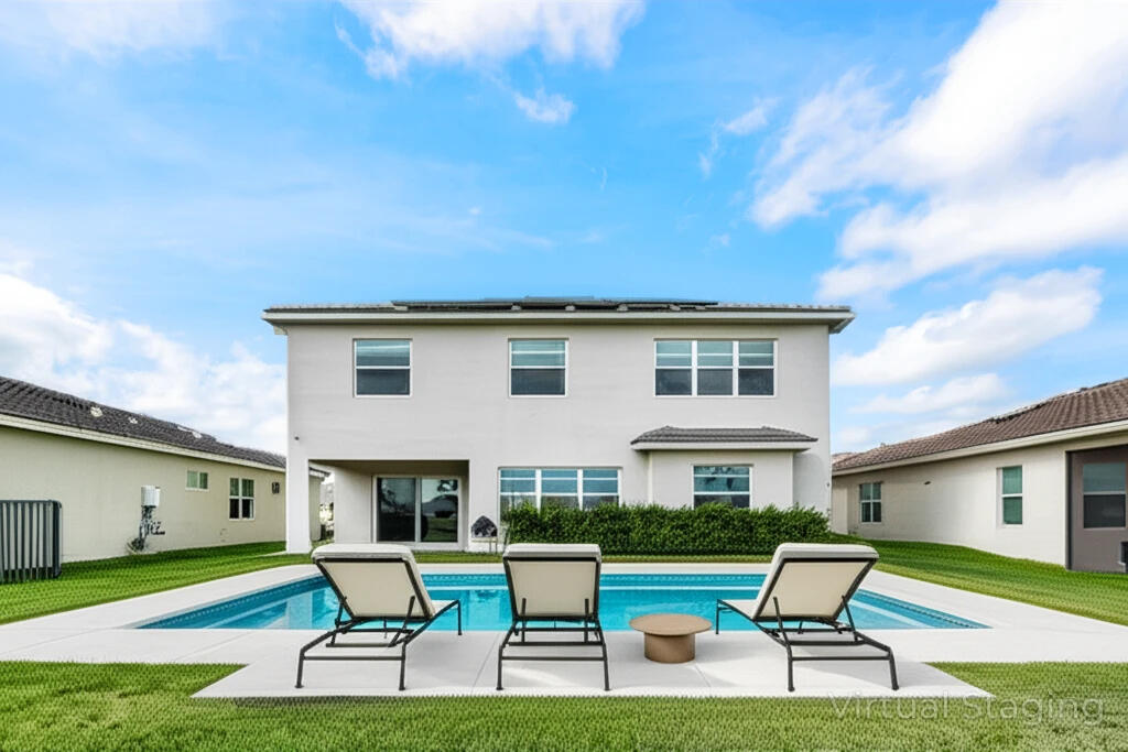 15262 Goldfinch Circle