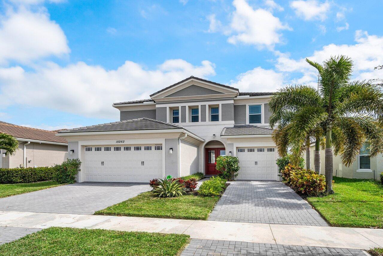 15262 Goldfinch Circle