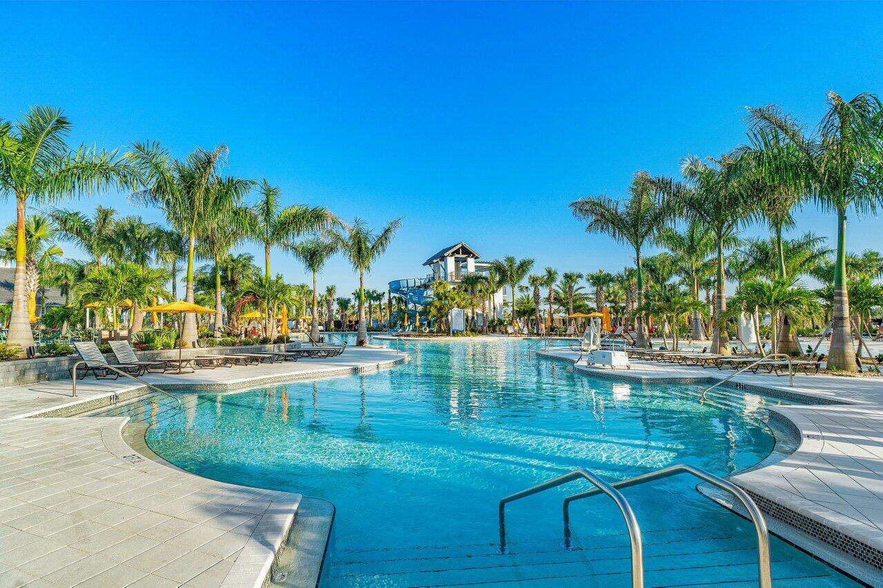 15262 Goldfinch Circle