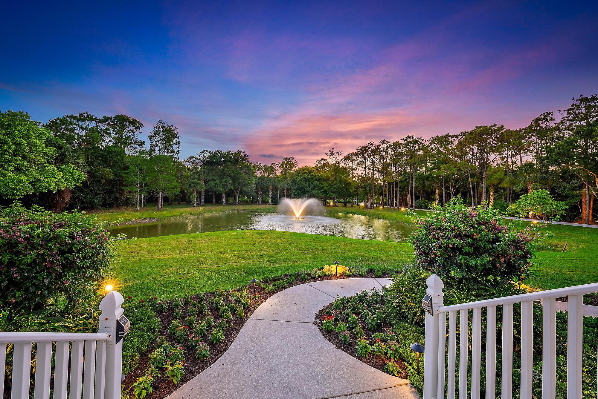 17736 103rd Terrace Jupiter, FL 33478