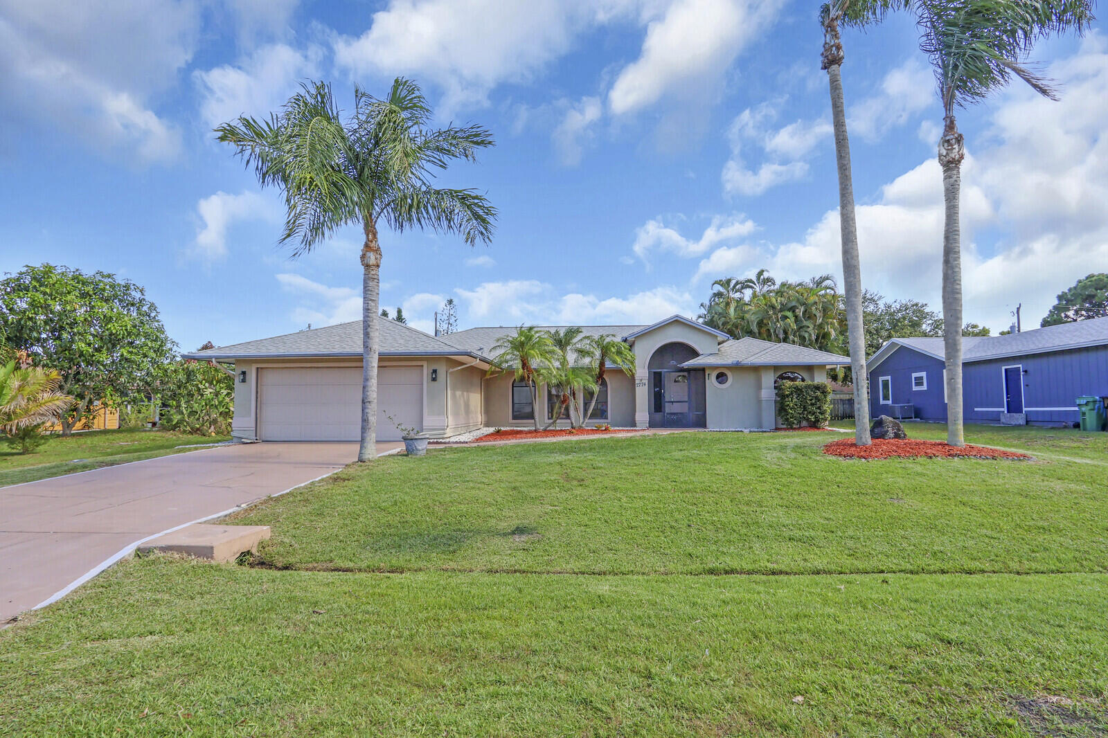 2774 SE Howell Avenue