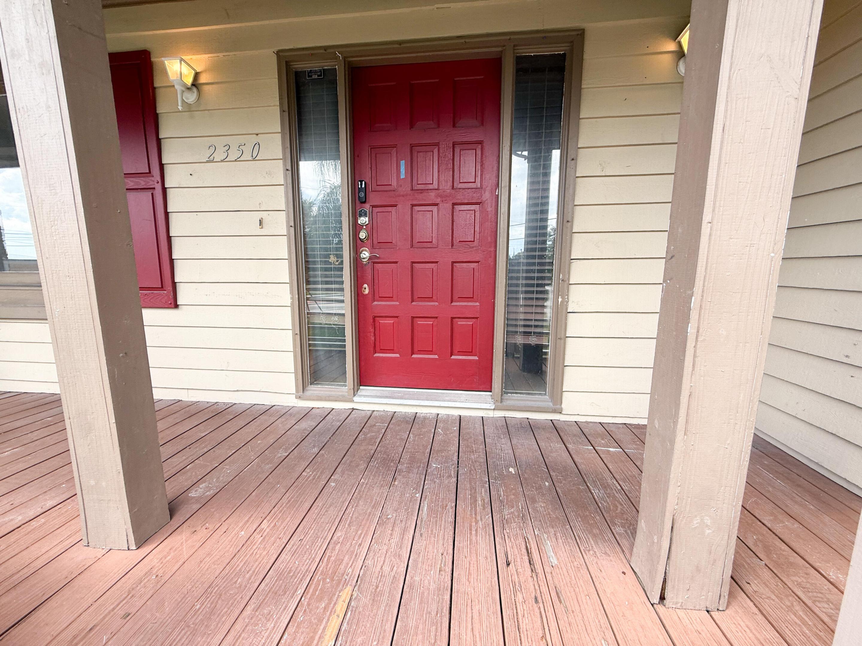 2350 SE Floresta Drive