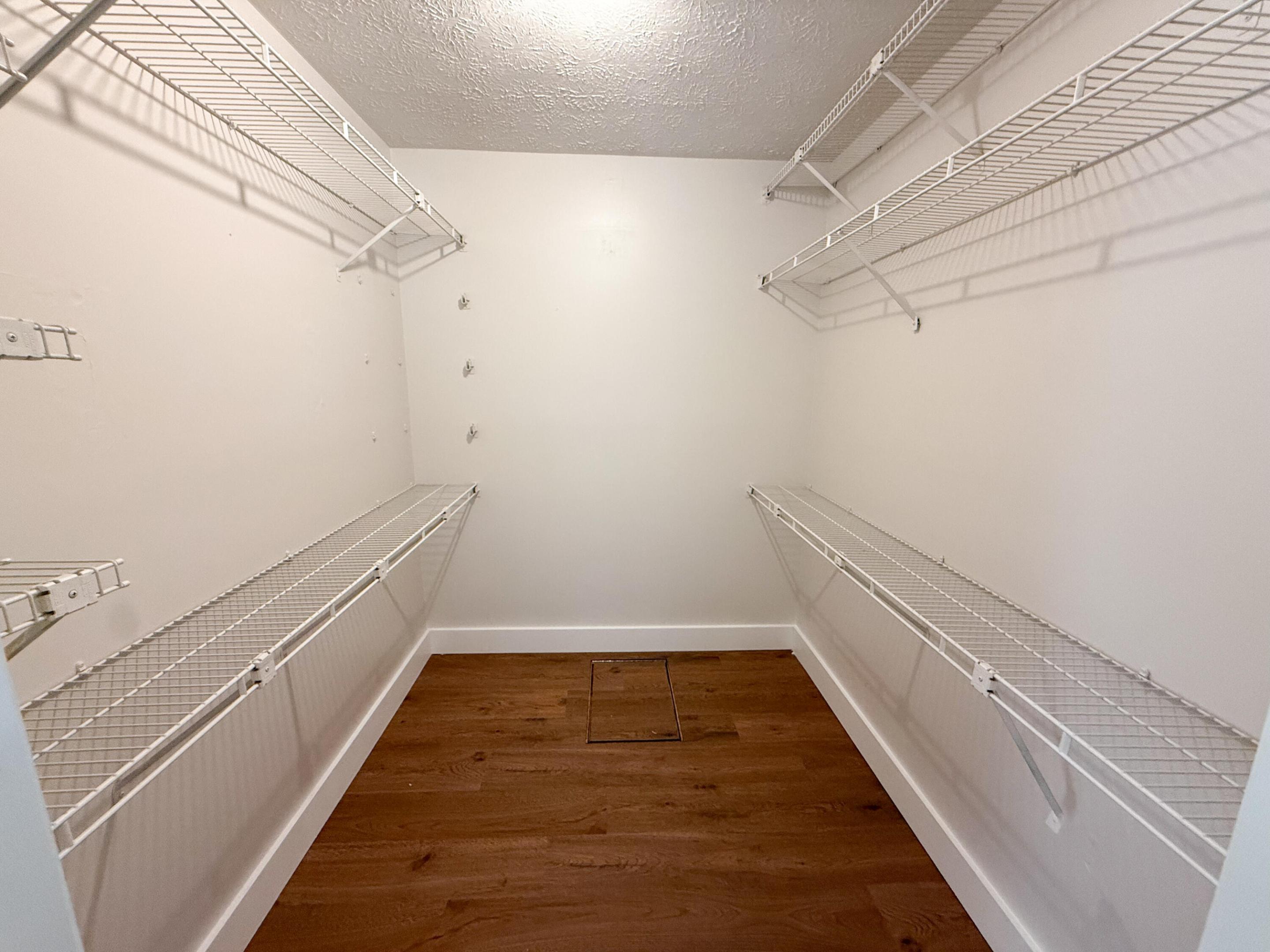 2350 SE Floresta Drive