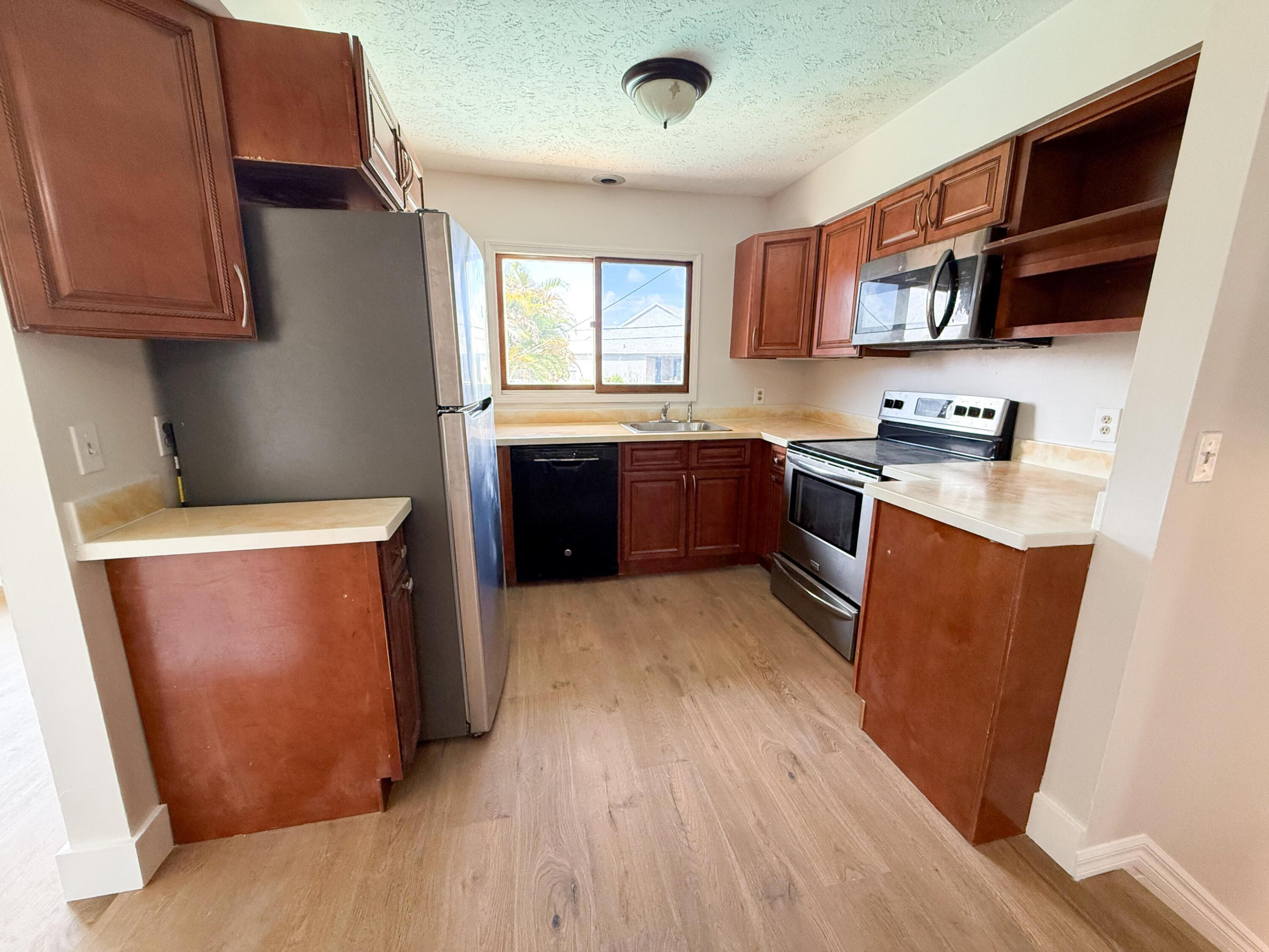 2350 SE Floresta Drive