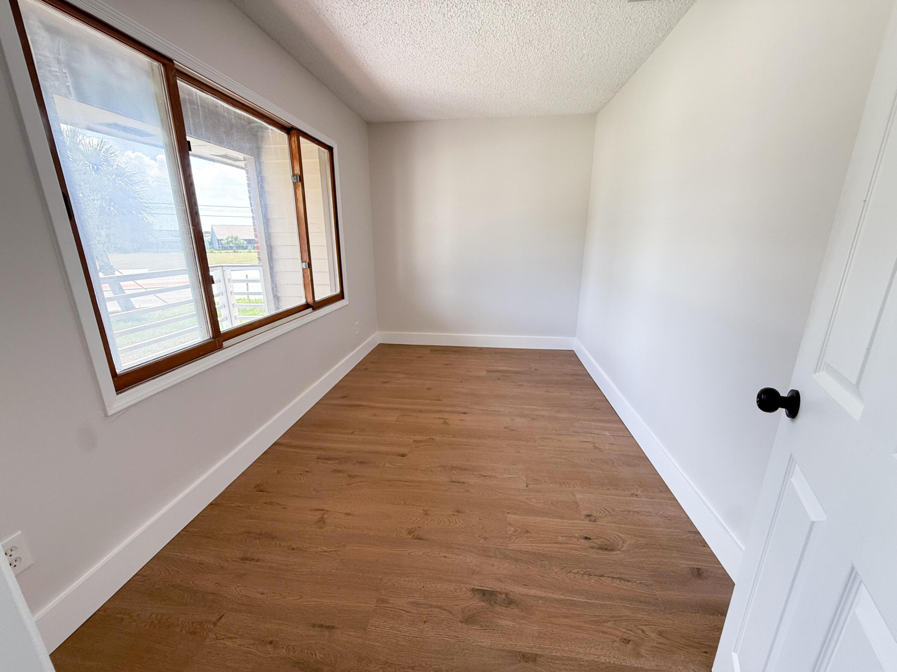 2350 SE Floresta Drive