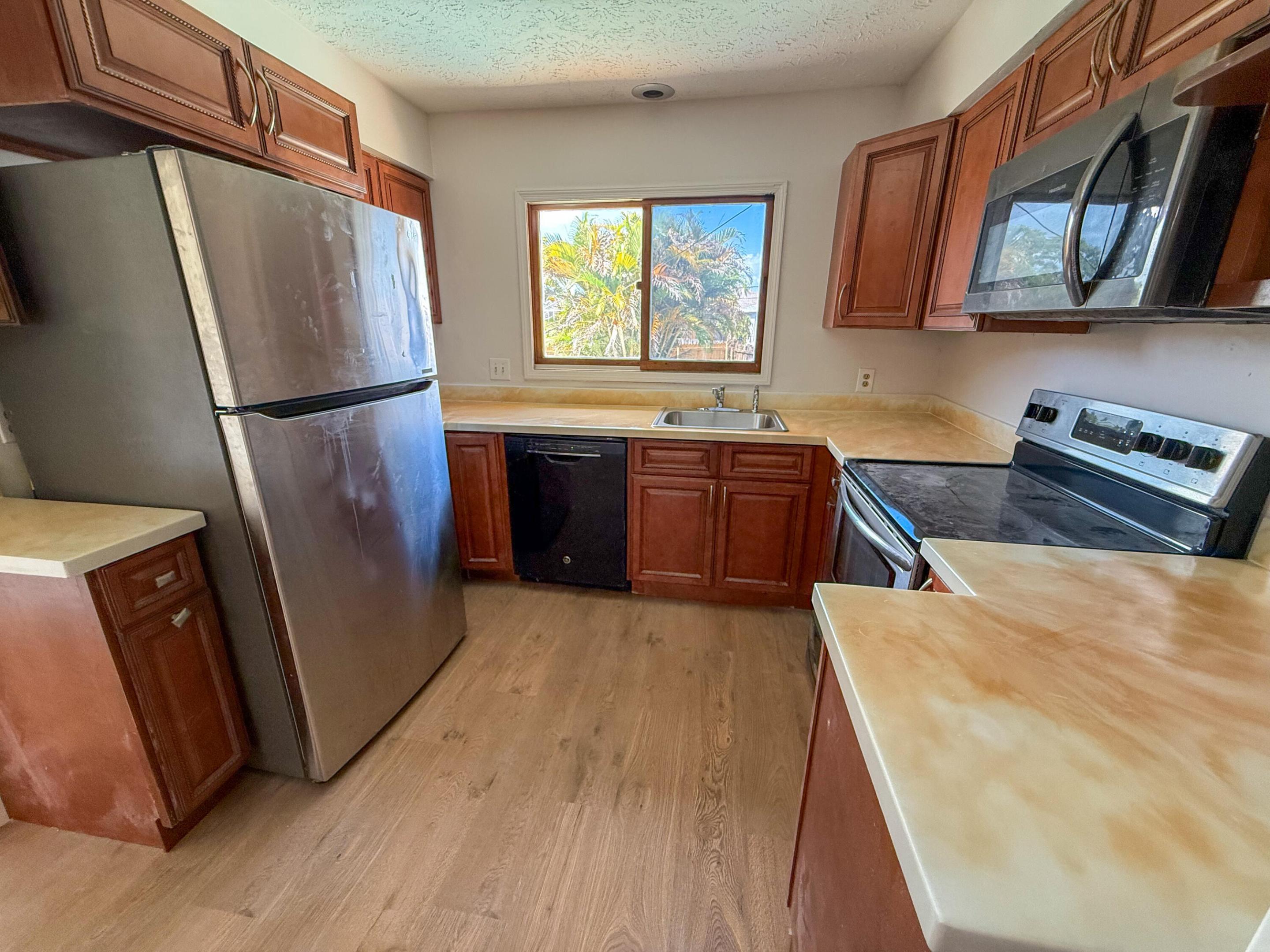 2350 SE Floresta Drive