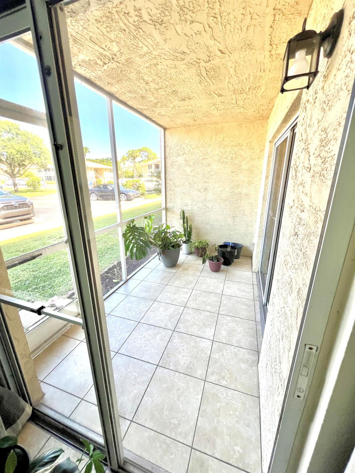 1542 SE Royal Green Circle 102