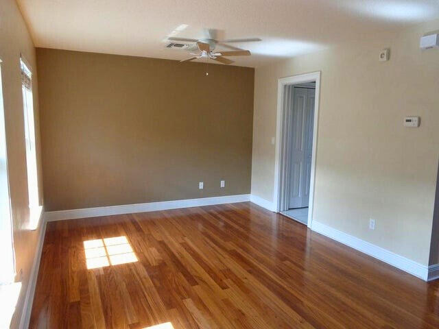 516 NW North River Drive N A