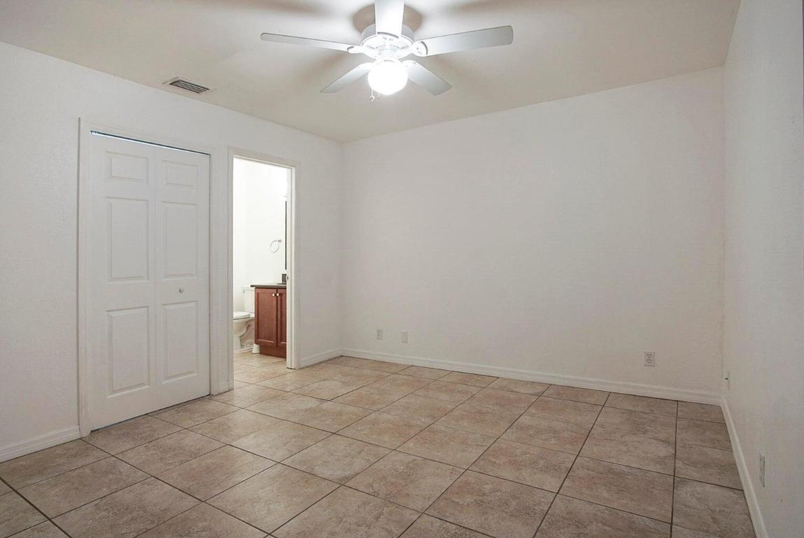 2134 NE Pelican Terrace