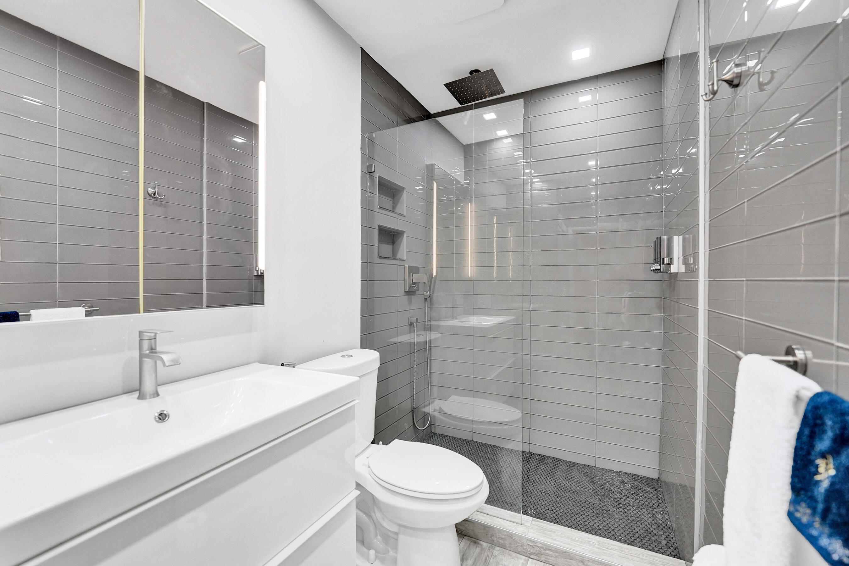 3040 NE 16th Avenue A405