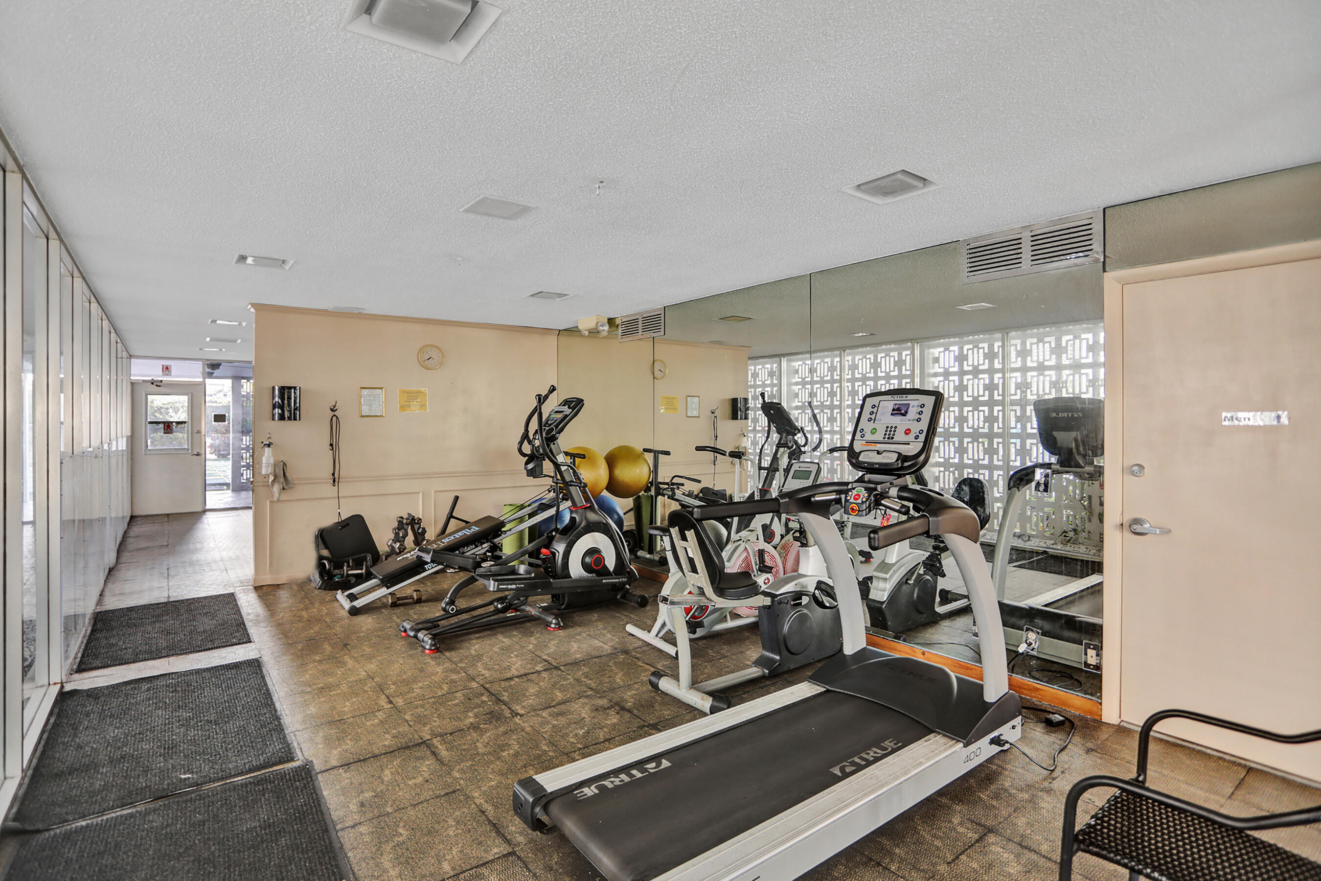 3040 NE 16th Avenue A405