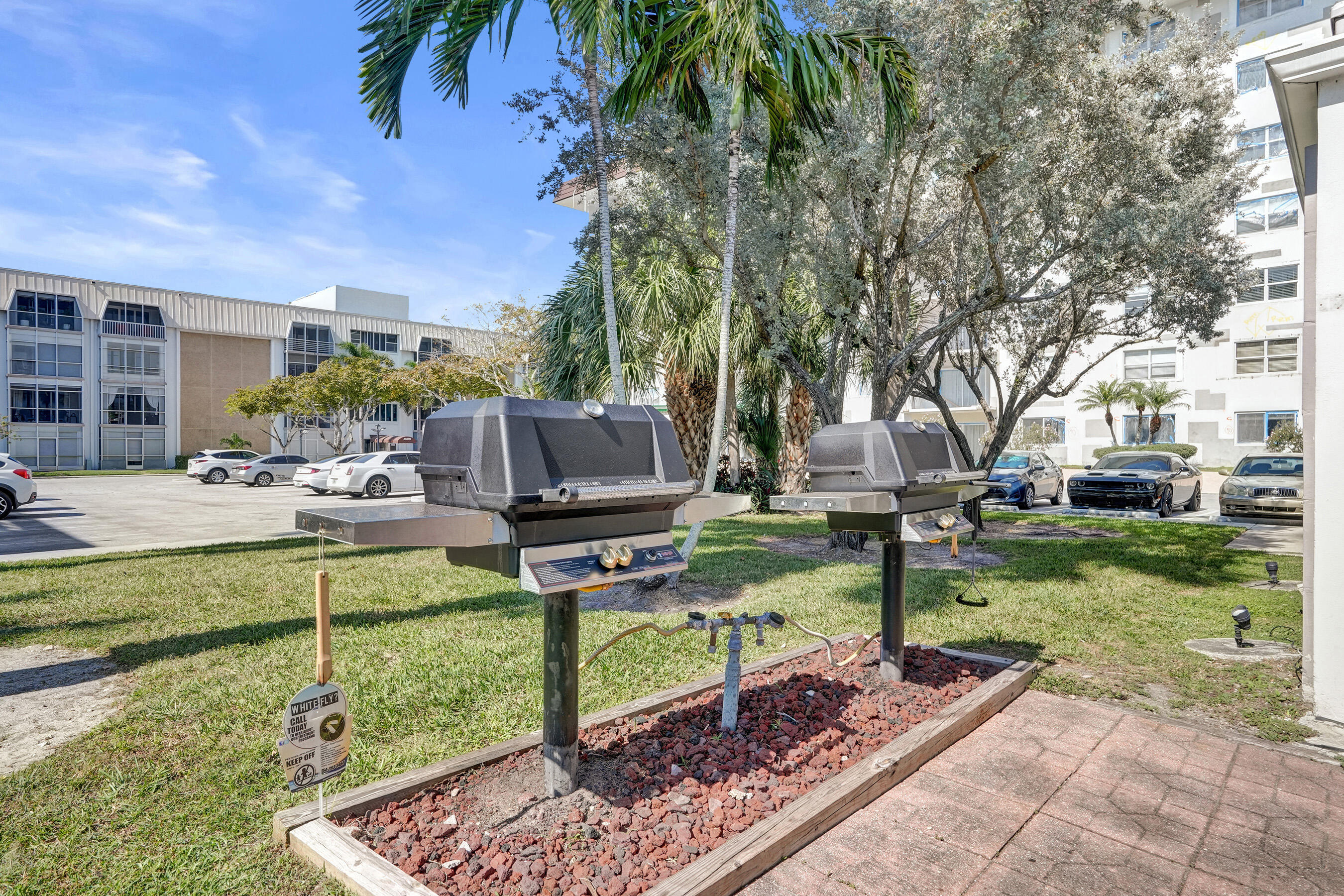 3040 NE 16th Avenue A405