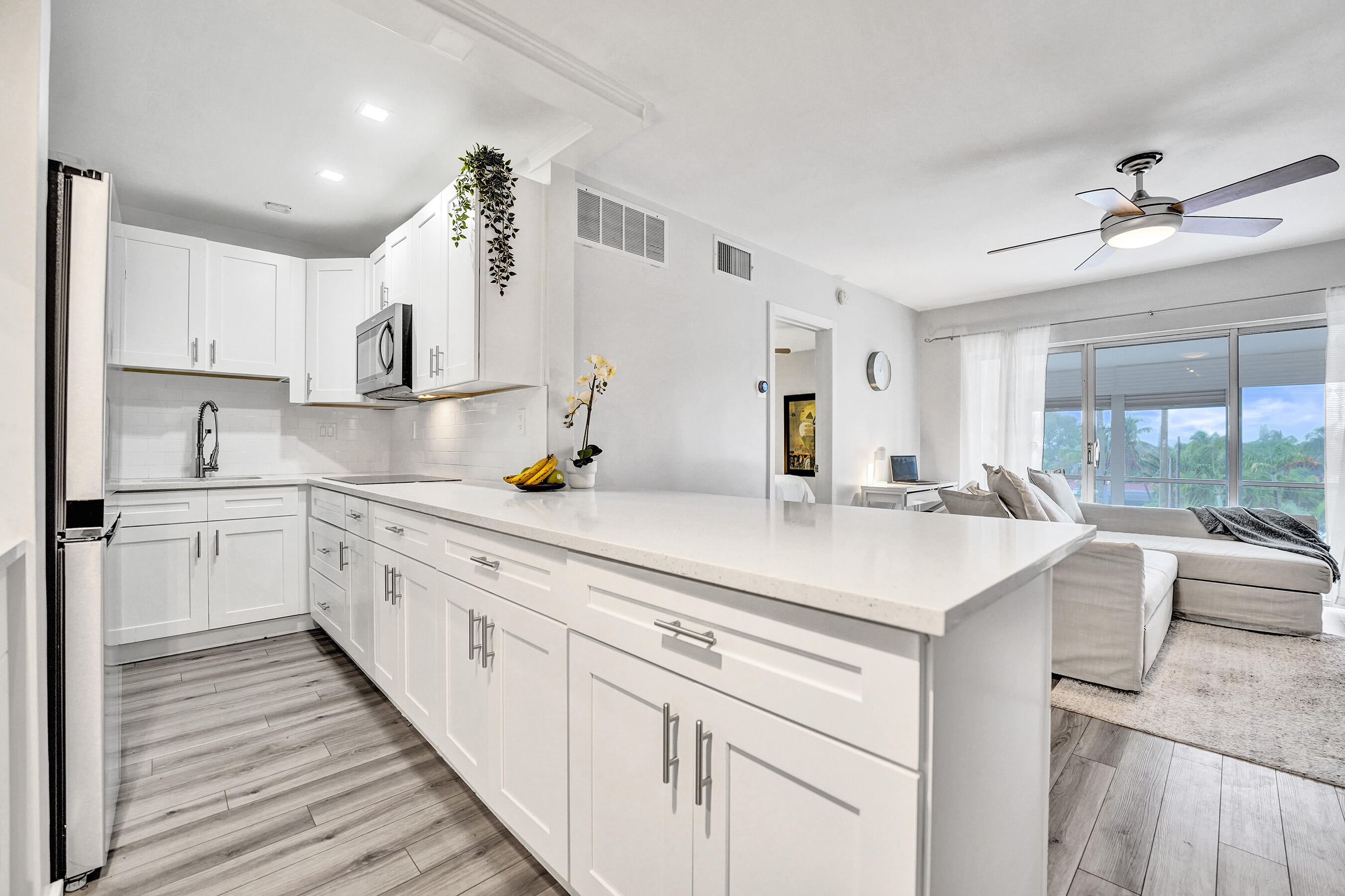 3040 NE 16th Avenue A405