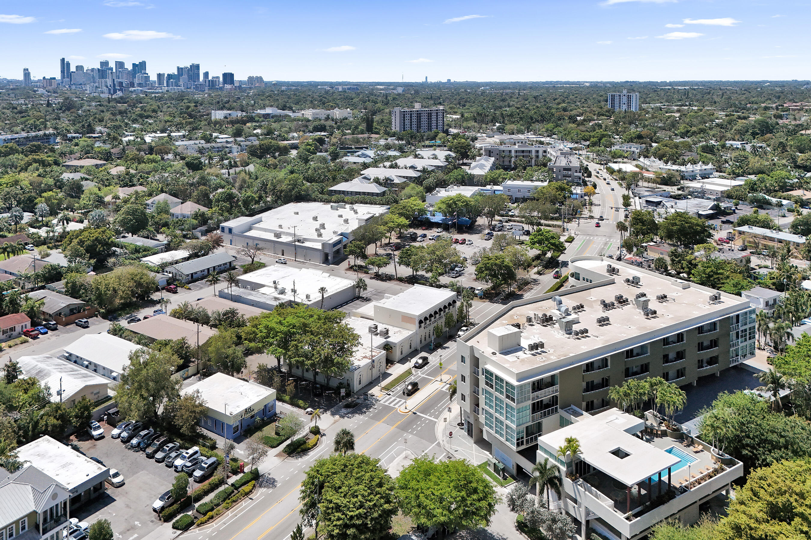 2301 Wilton Drive R309