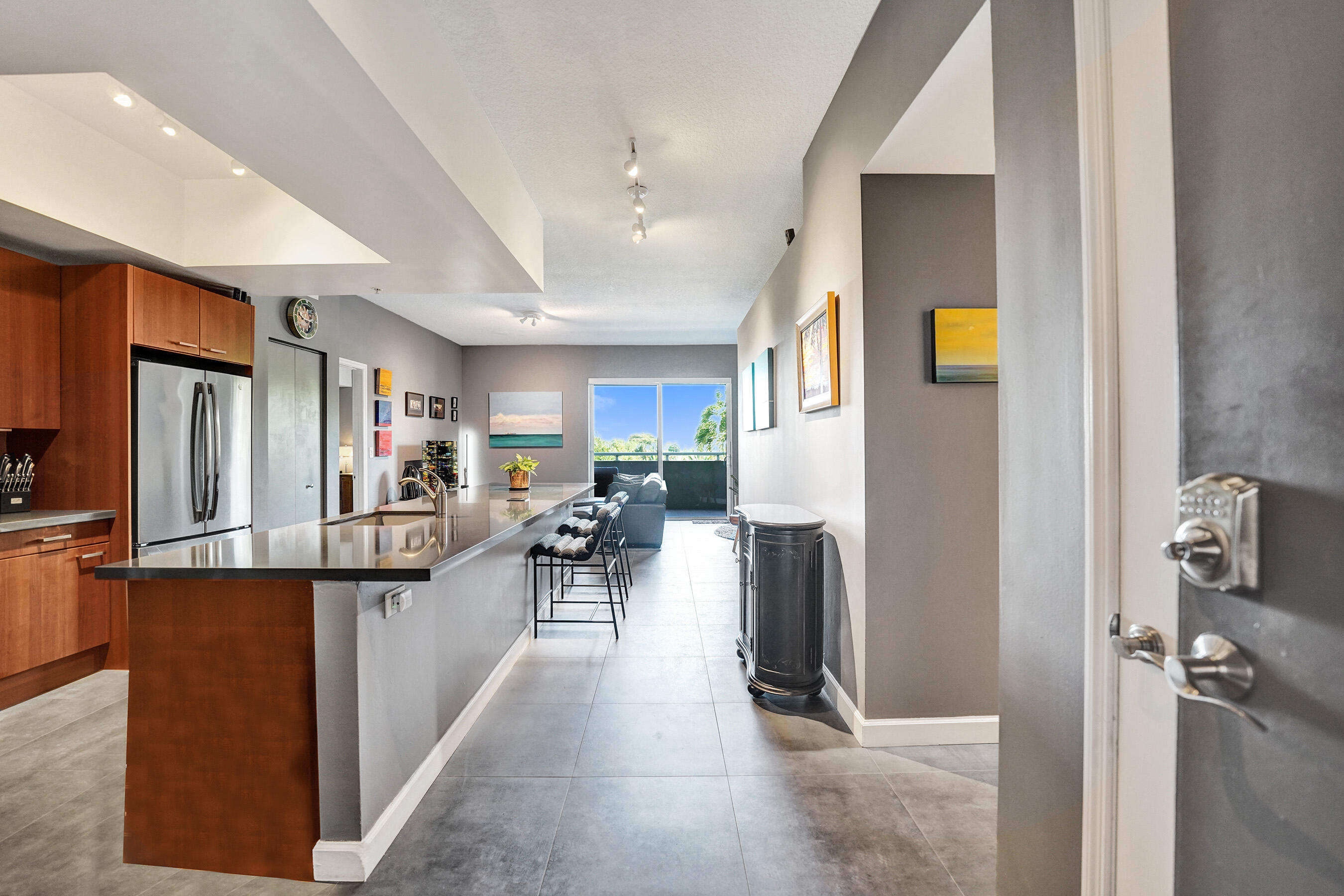 2301 Wilton Drive R309