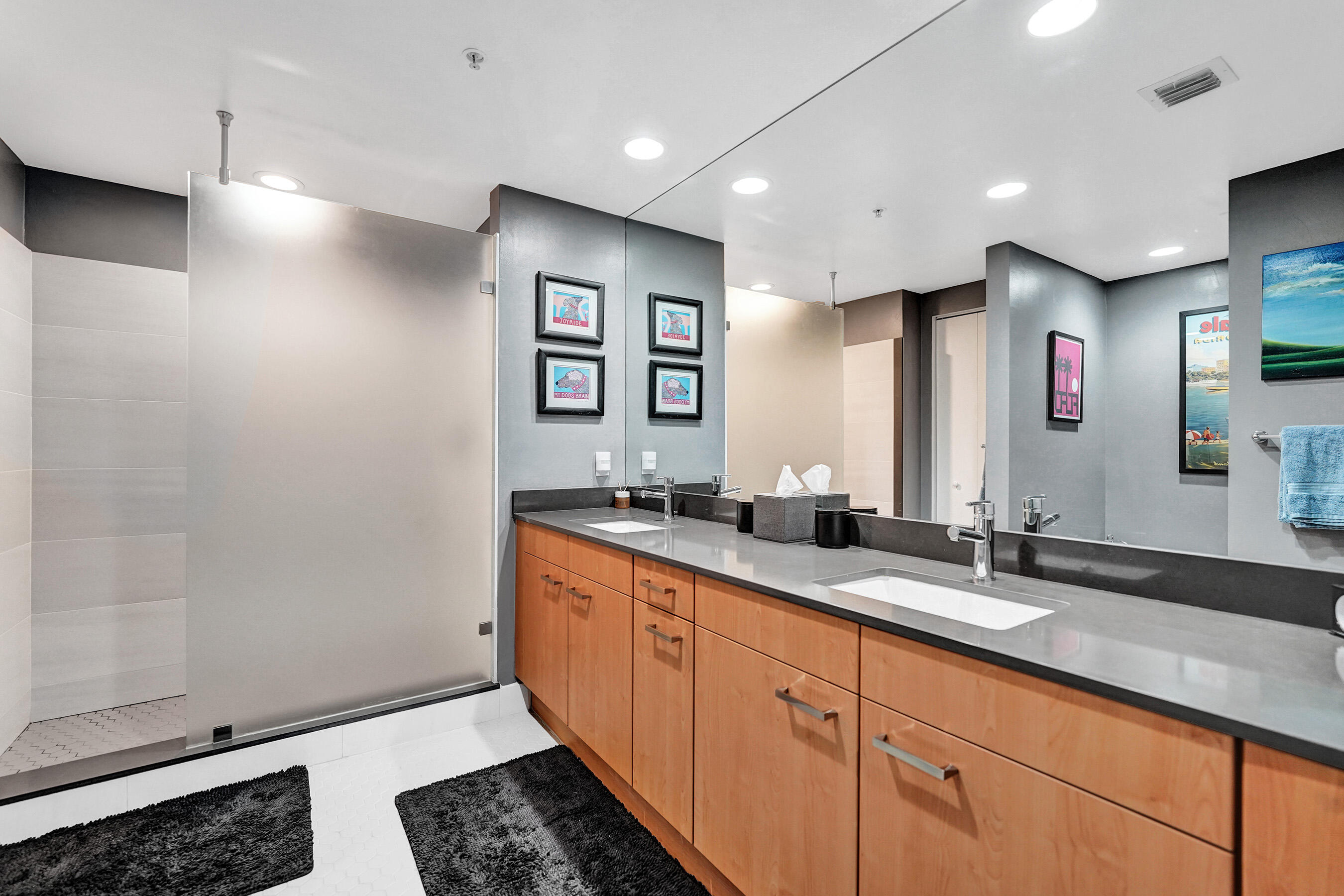 2301 Wilton Drive R309