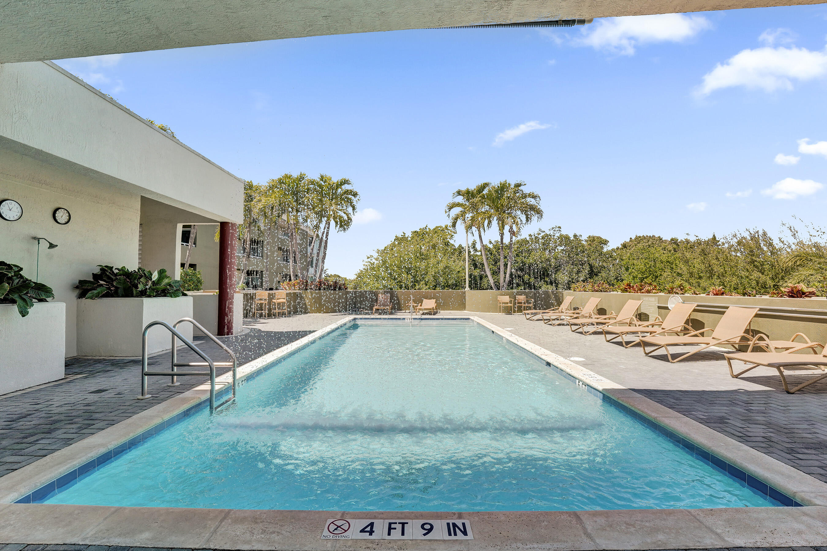 2301 Wilton Drive R309