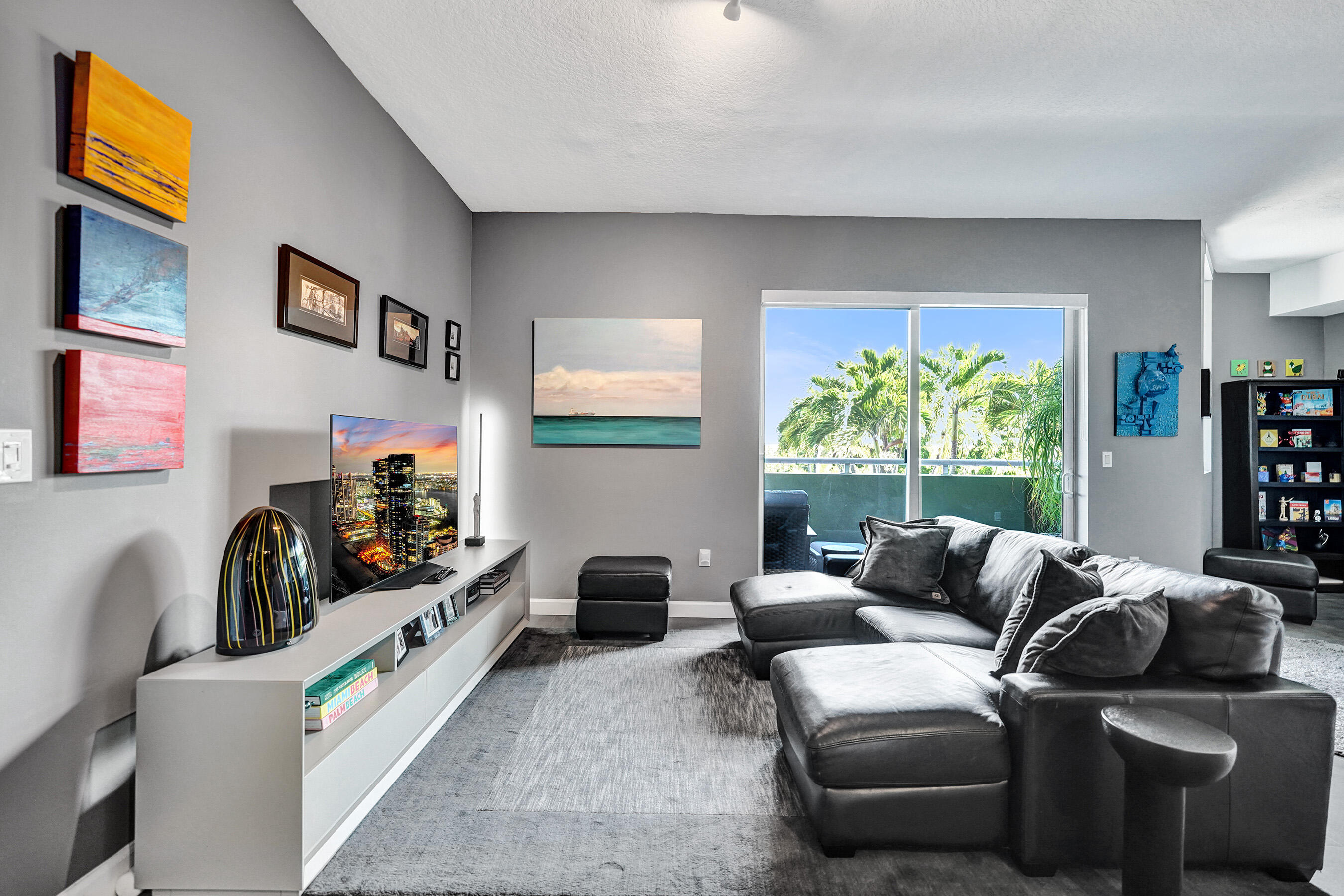 2301 Wilton Drive R309