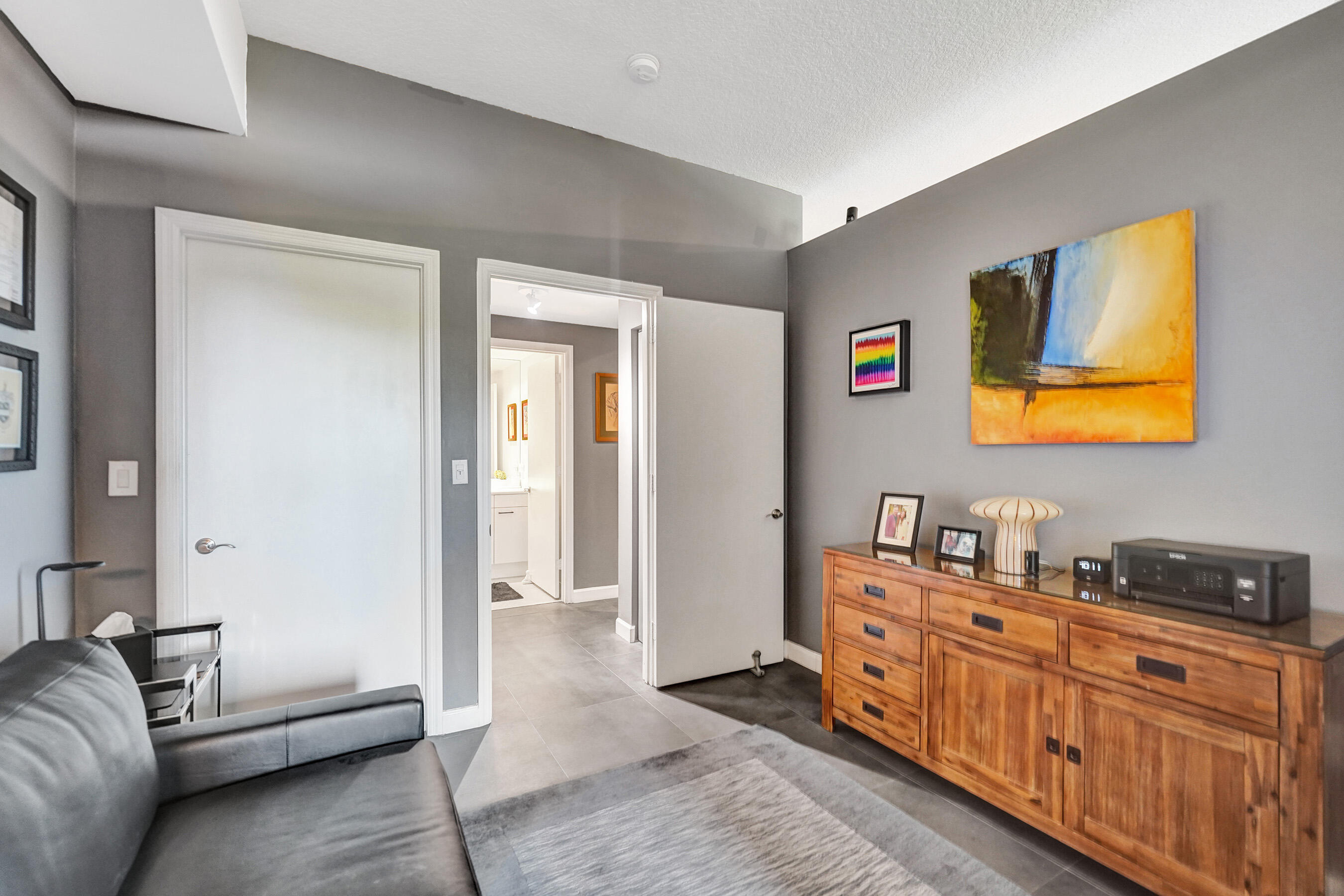 2301 Wilton Drive R309