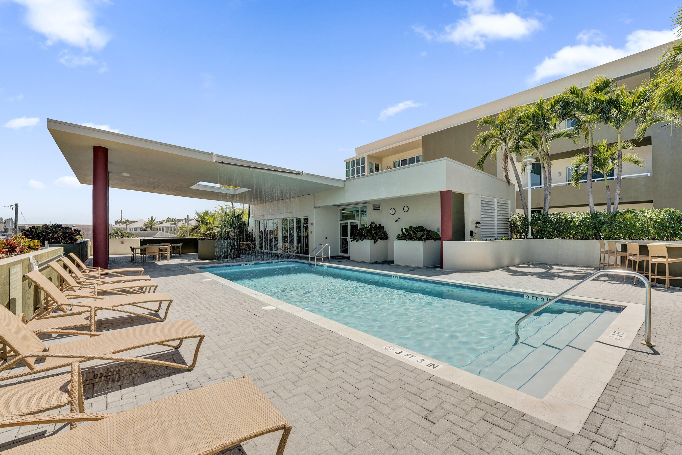 2301 Wilton Drive R309