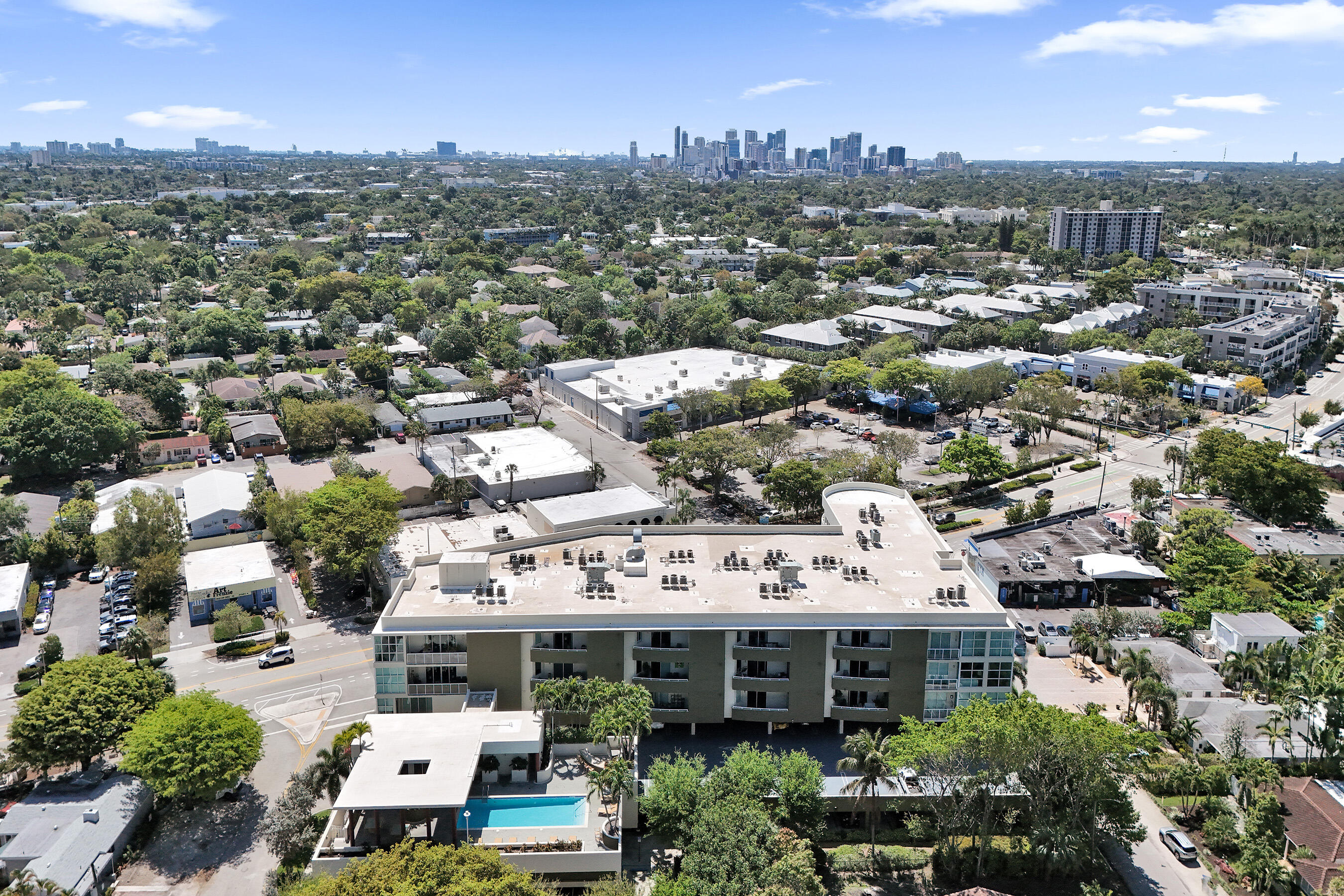 2301 Wilton Drive R309