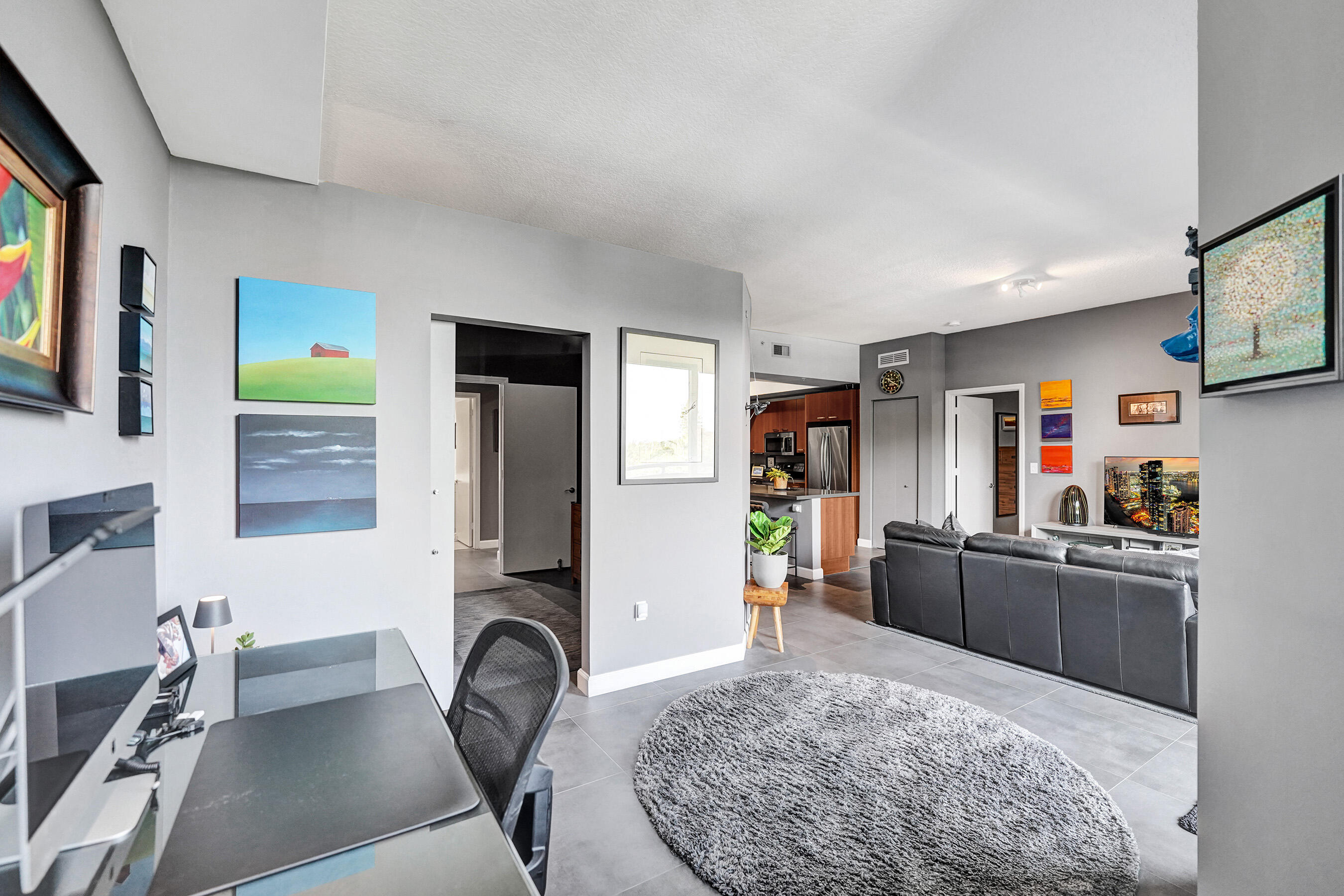 2301 Wilton Drive R309