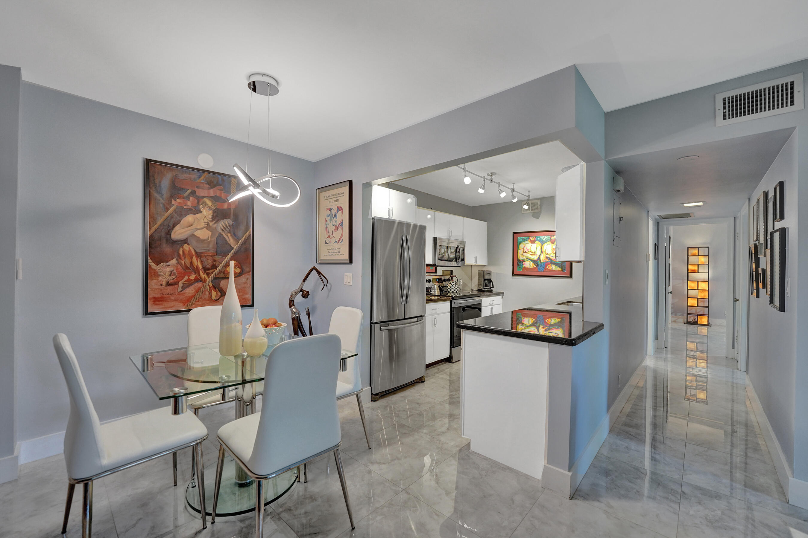 1930 NE 2nd Avenue 117l