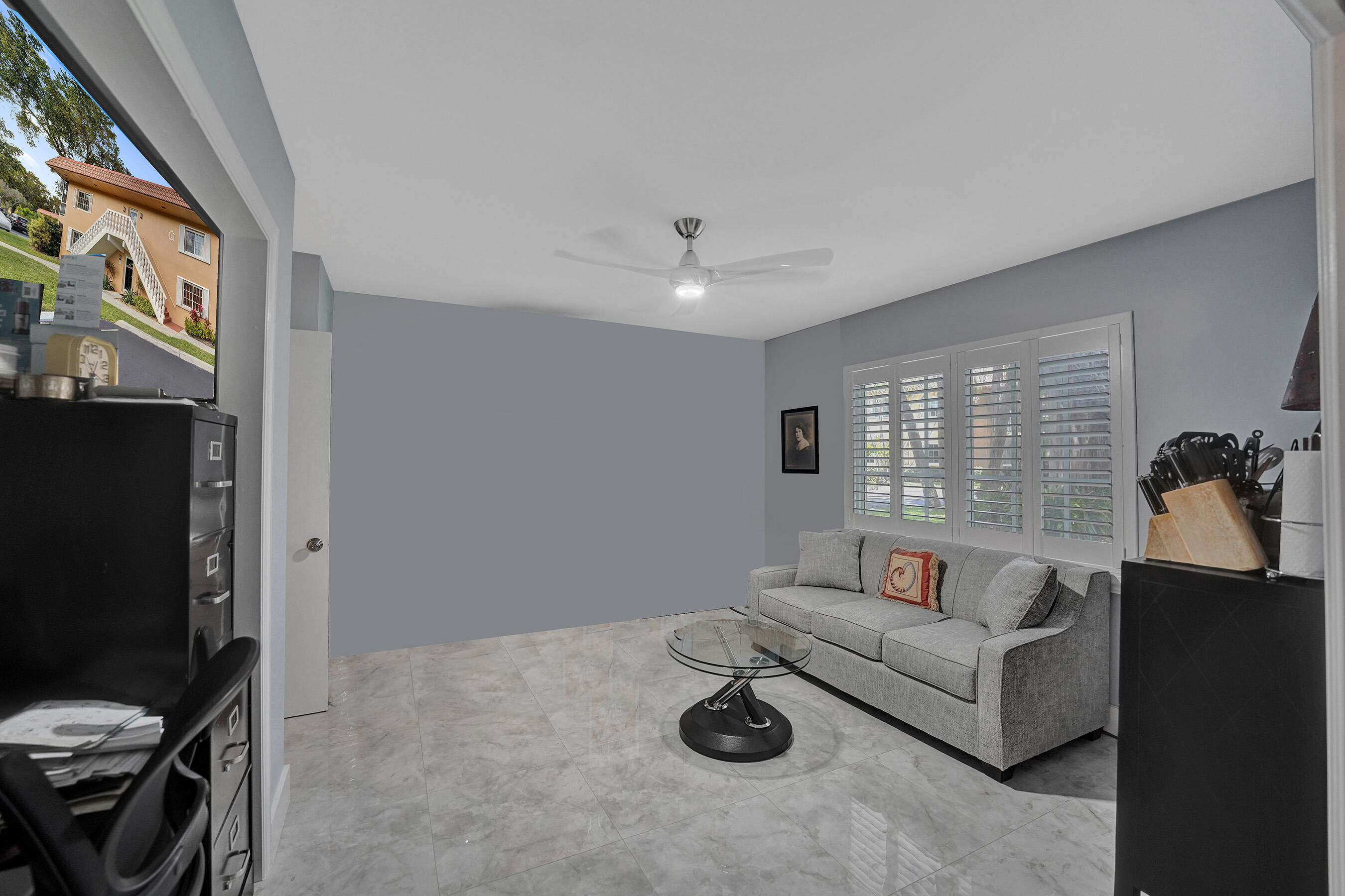 1930 NE 2nd Avenue 117l