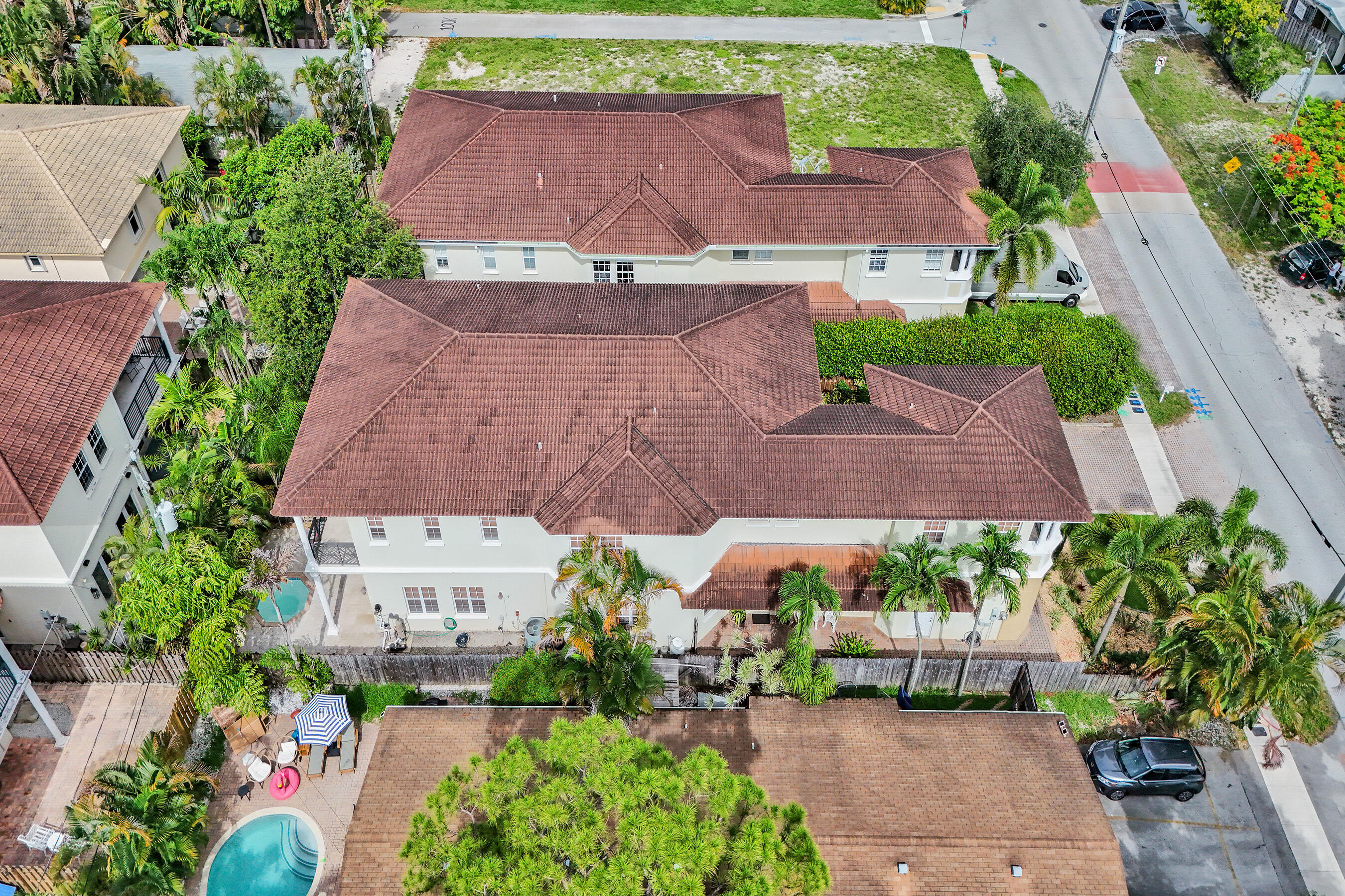 1400 NE 24th Street 1400