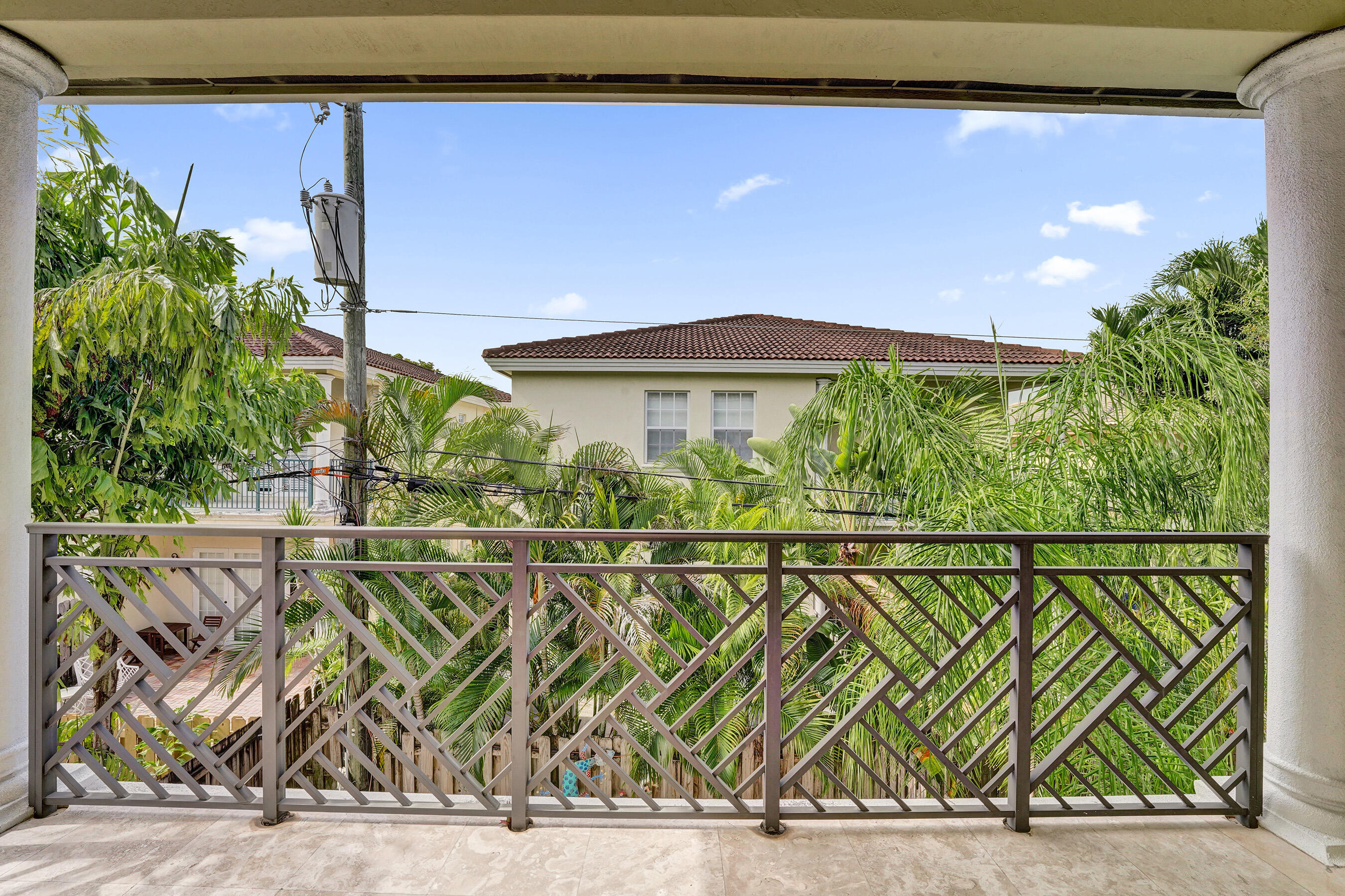 1400 NE 24th Street 1400