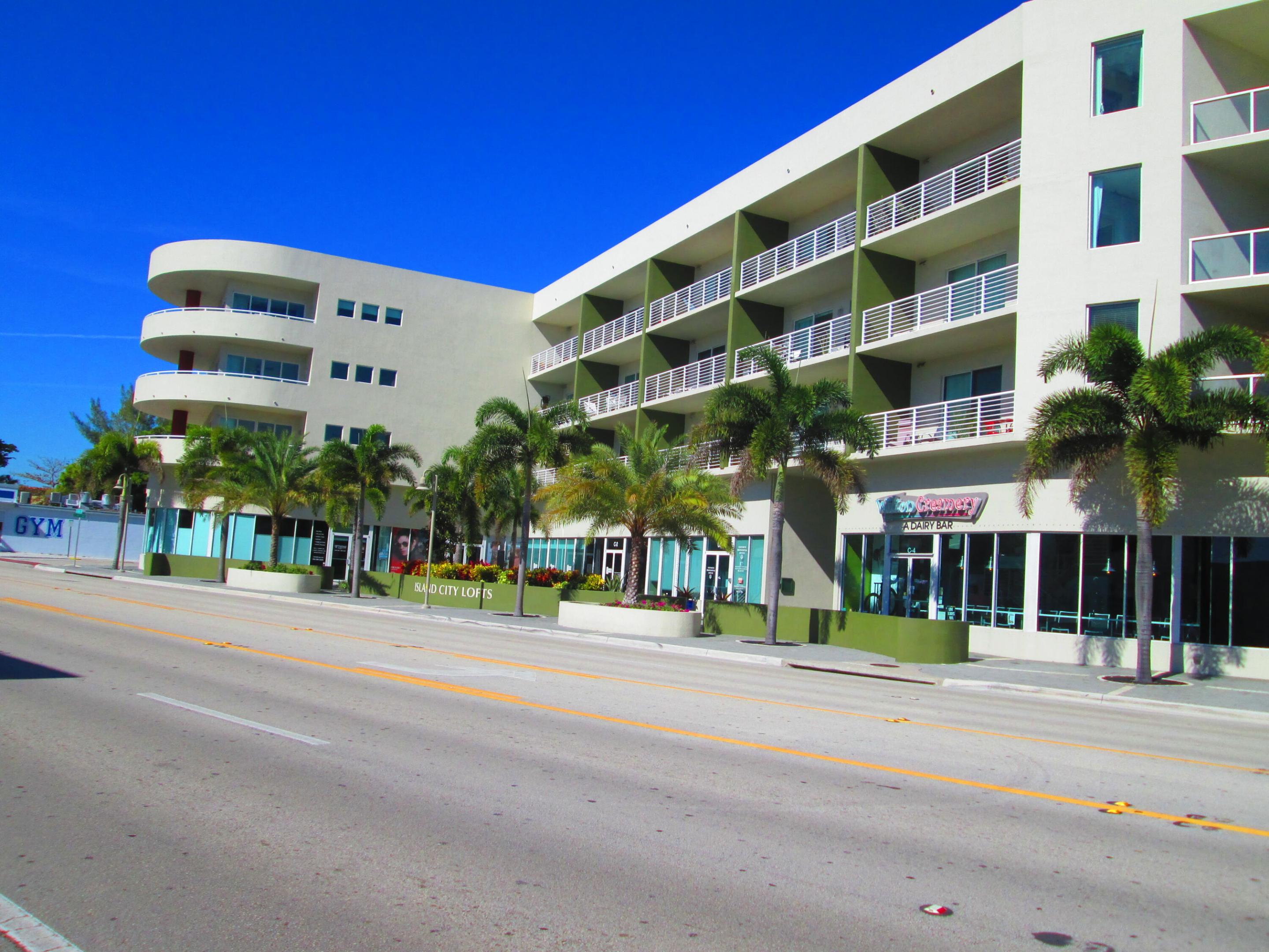 2301 Wilton Drive R305