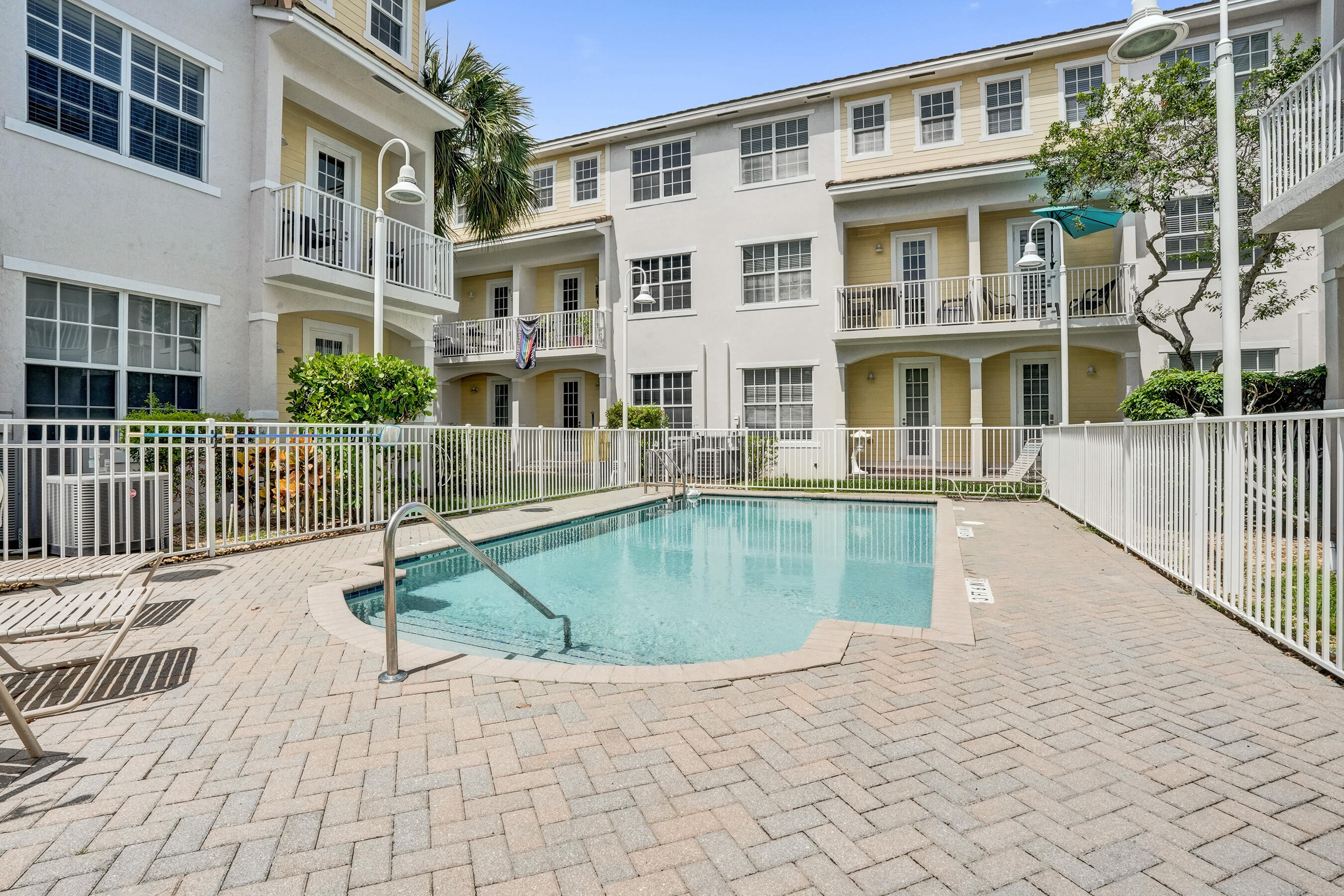 2730 Old Florida Trail 2730
