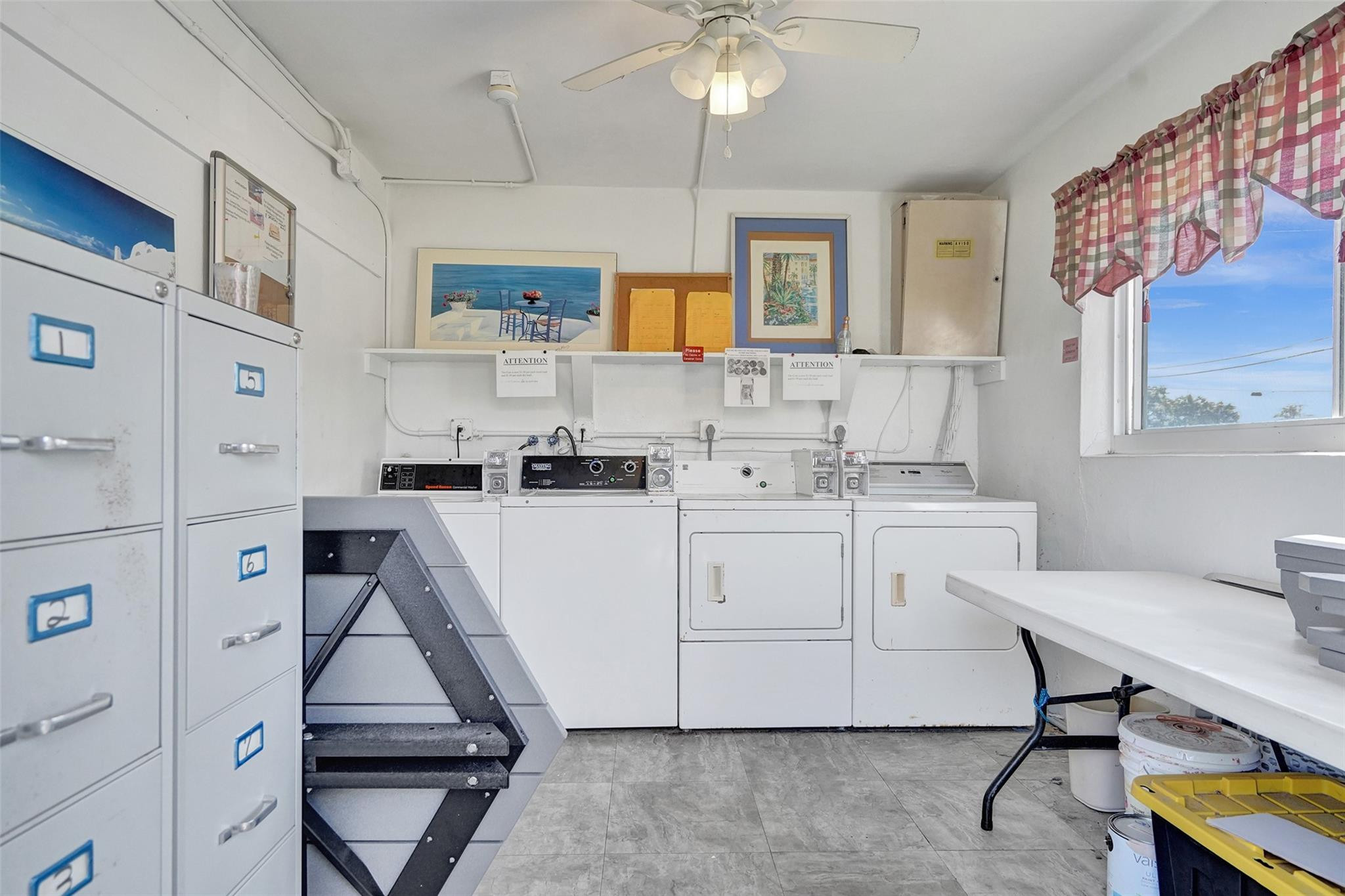 301 E Mcnab Rd 215