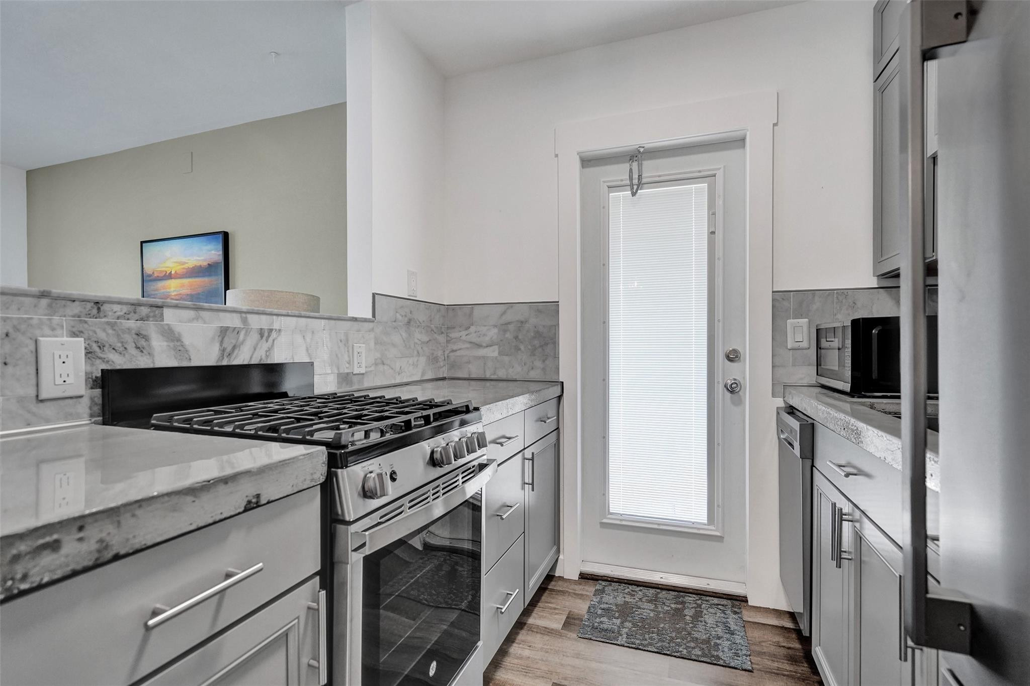 301 E Mcnab Rd 215