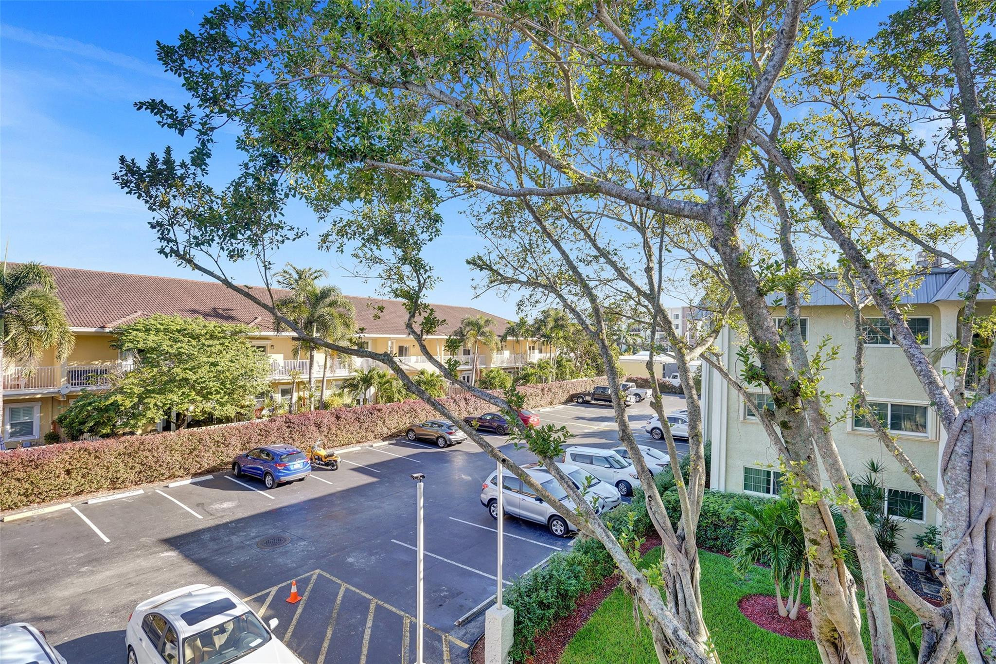 3000 NE 5th Ter 309A