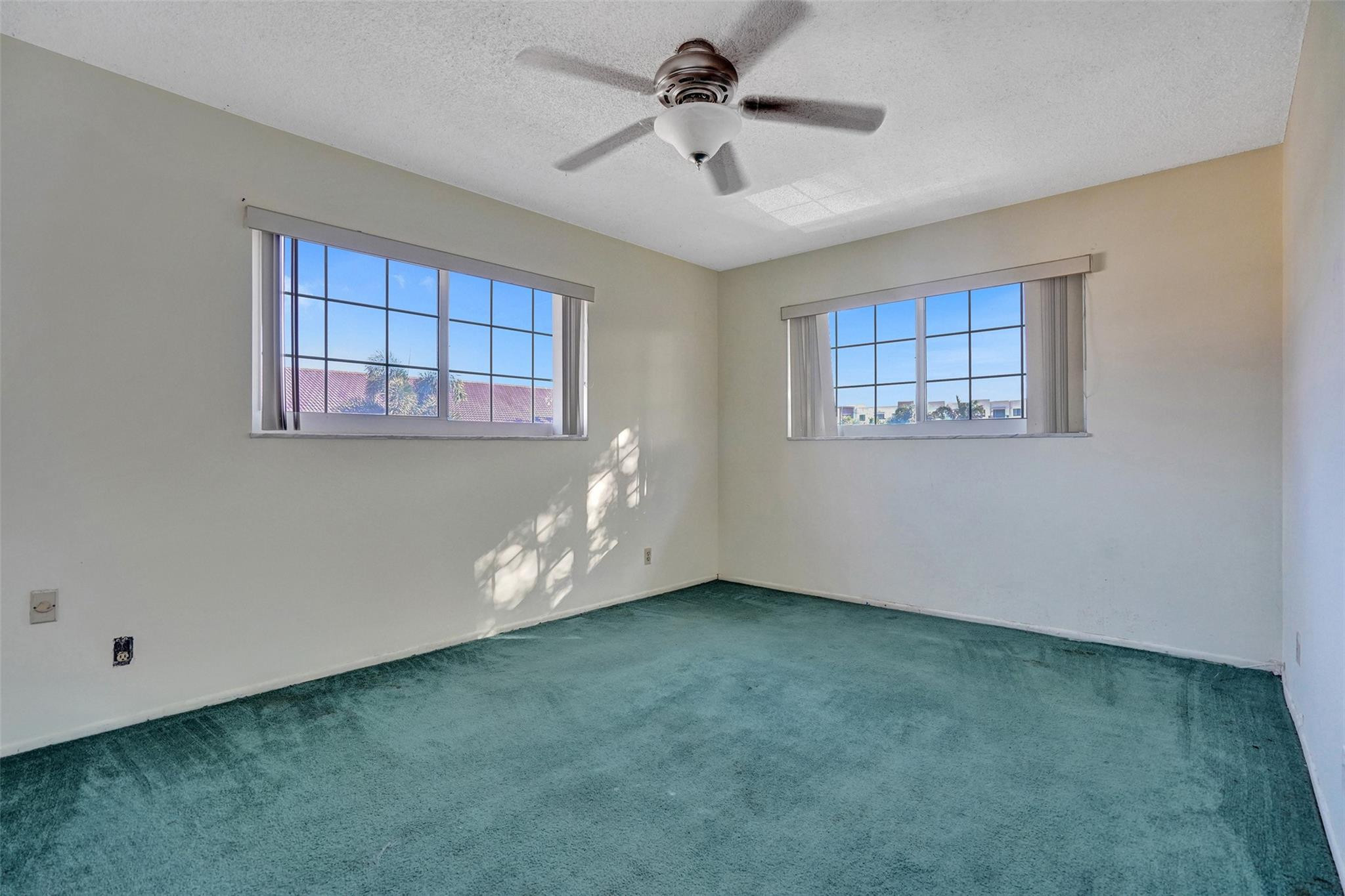 3000 NE 5th Ter 309A