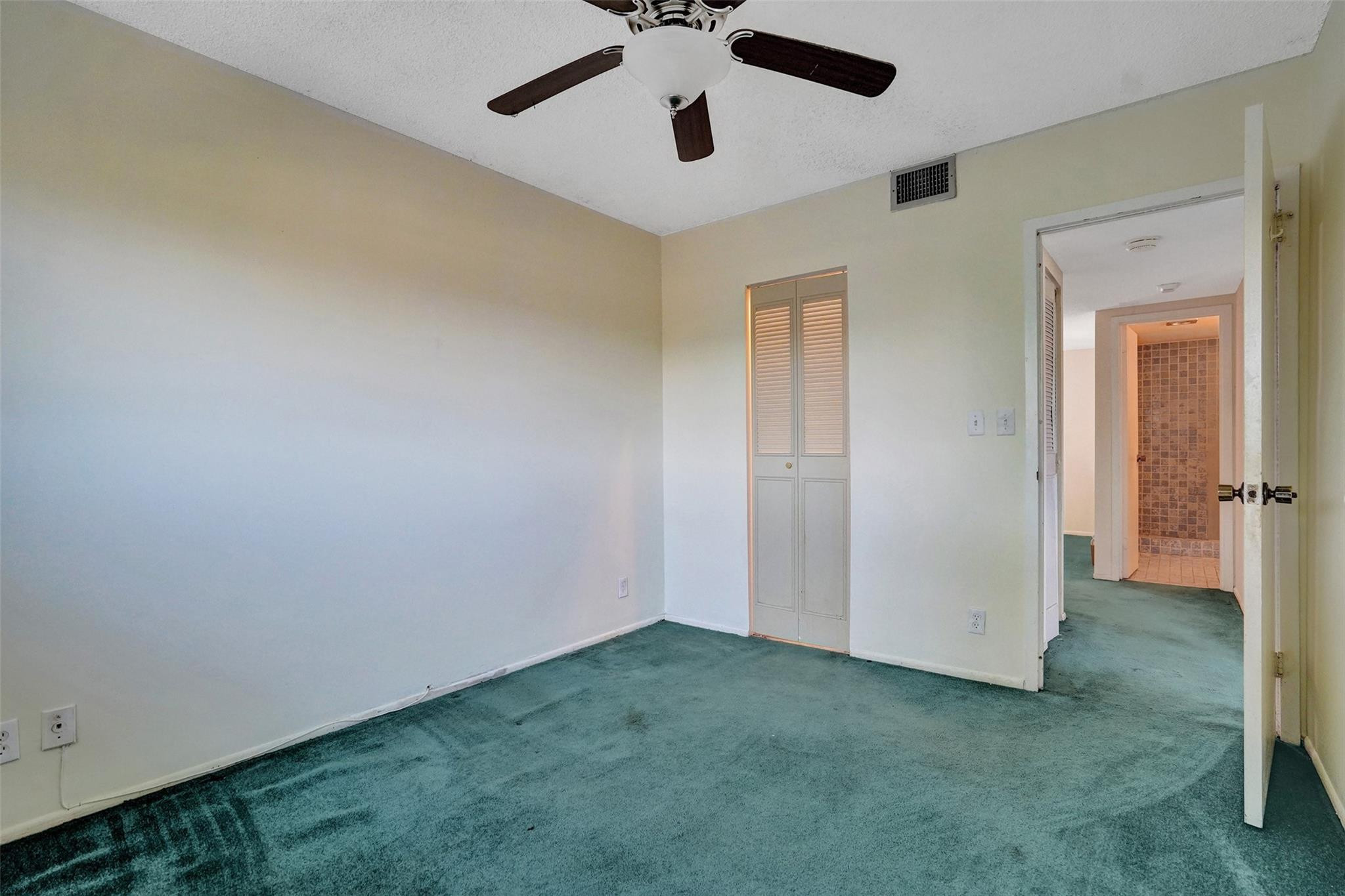 3000 NE 5th Ter 309A