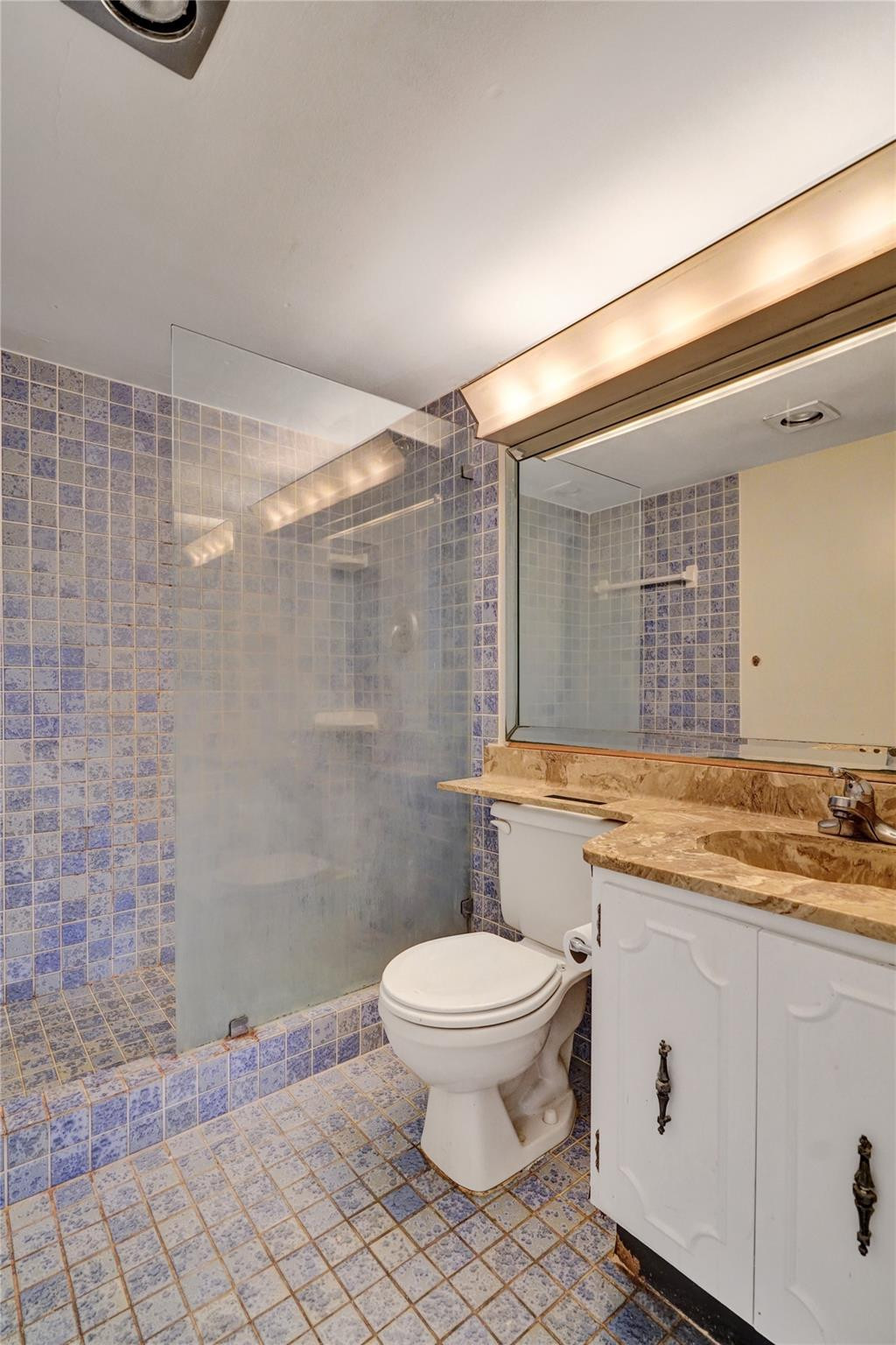 3000 NE 5th Ter 309A