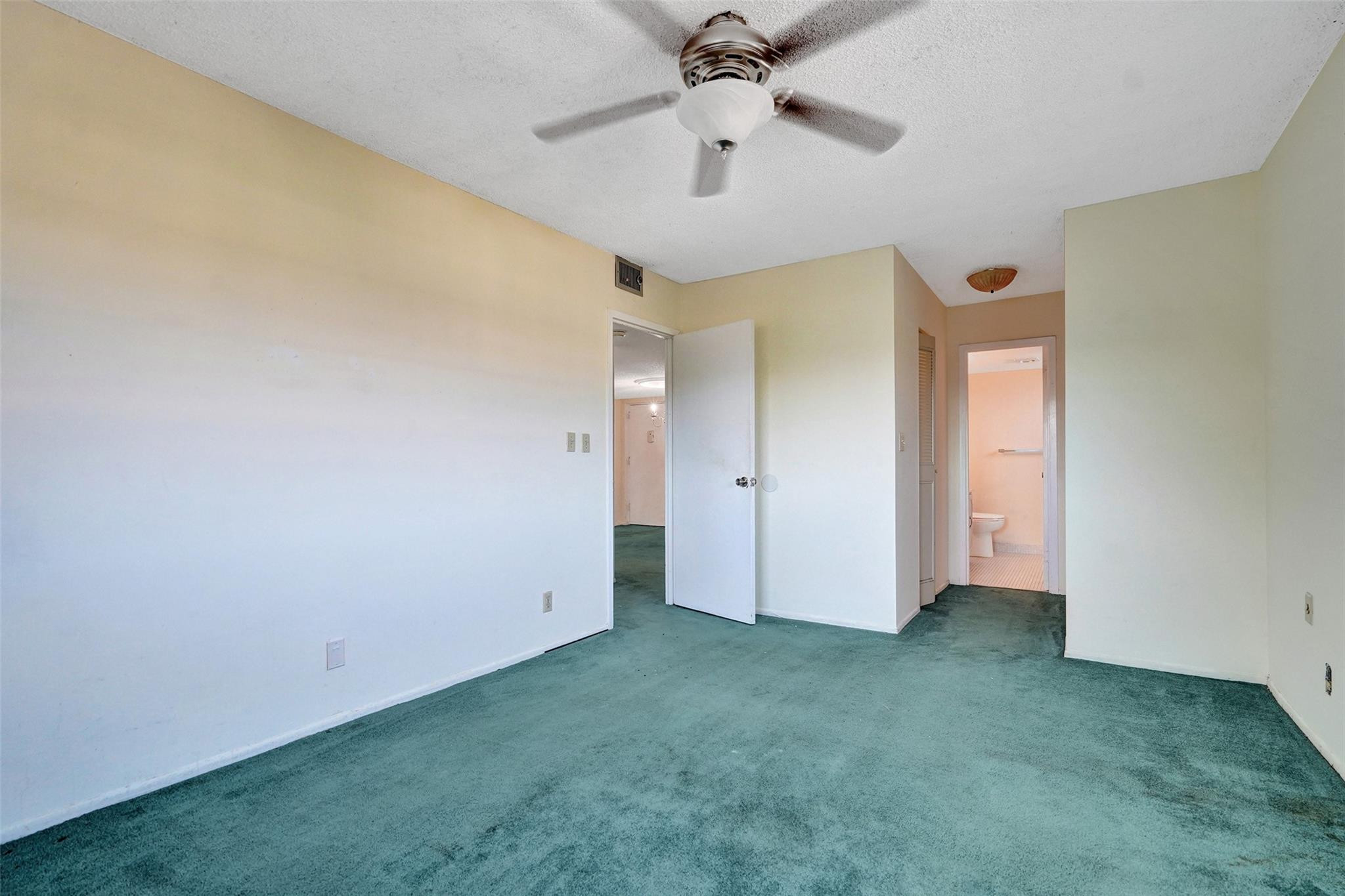 3000 NE 5th Ter 309A