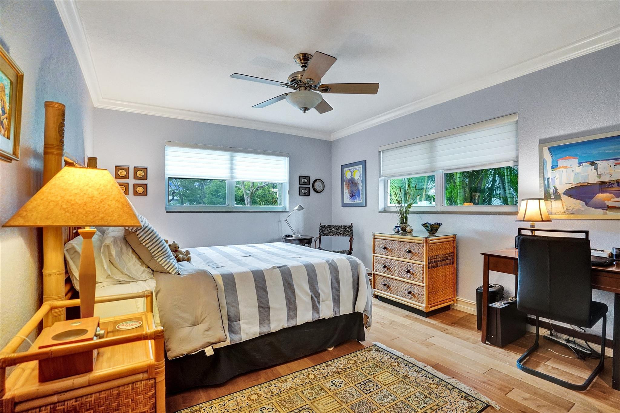 1332 Bayview Dr 101