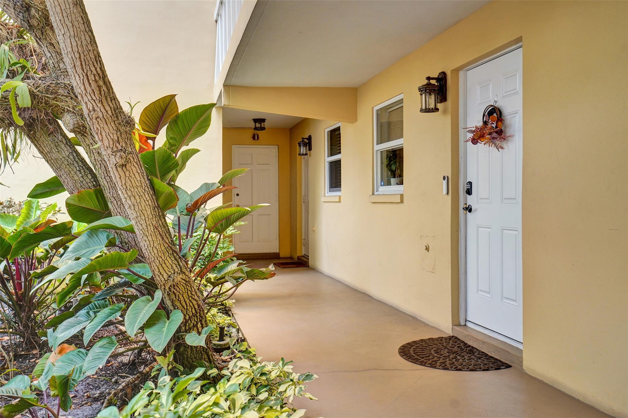 1332 Bayview Dr 101