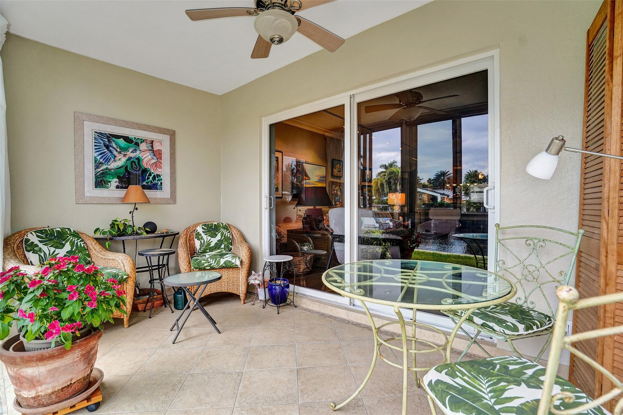 1332 Bayview Dr 101